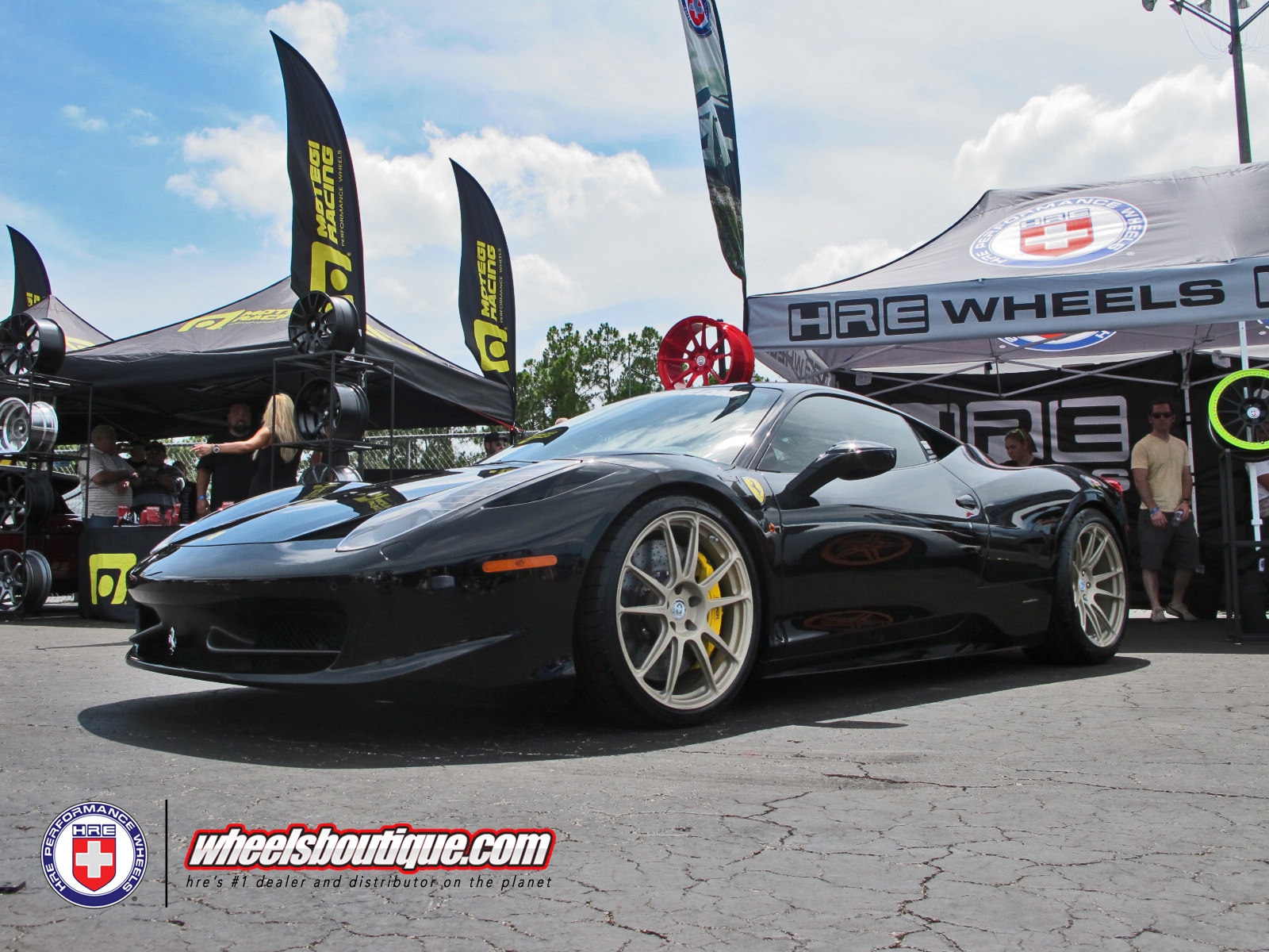 Ferrari 458 | Nero | on HRE P44SC | Satin Titanium