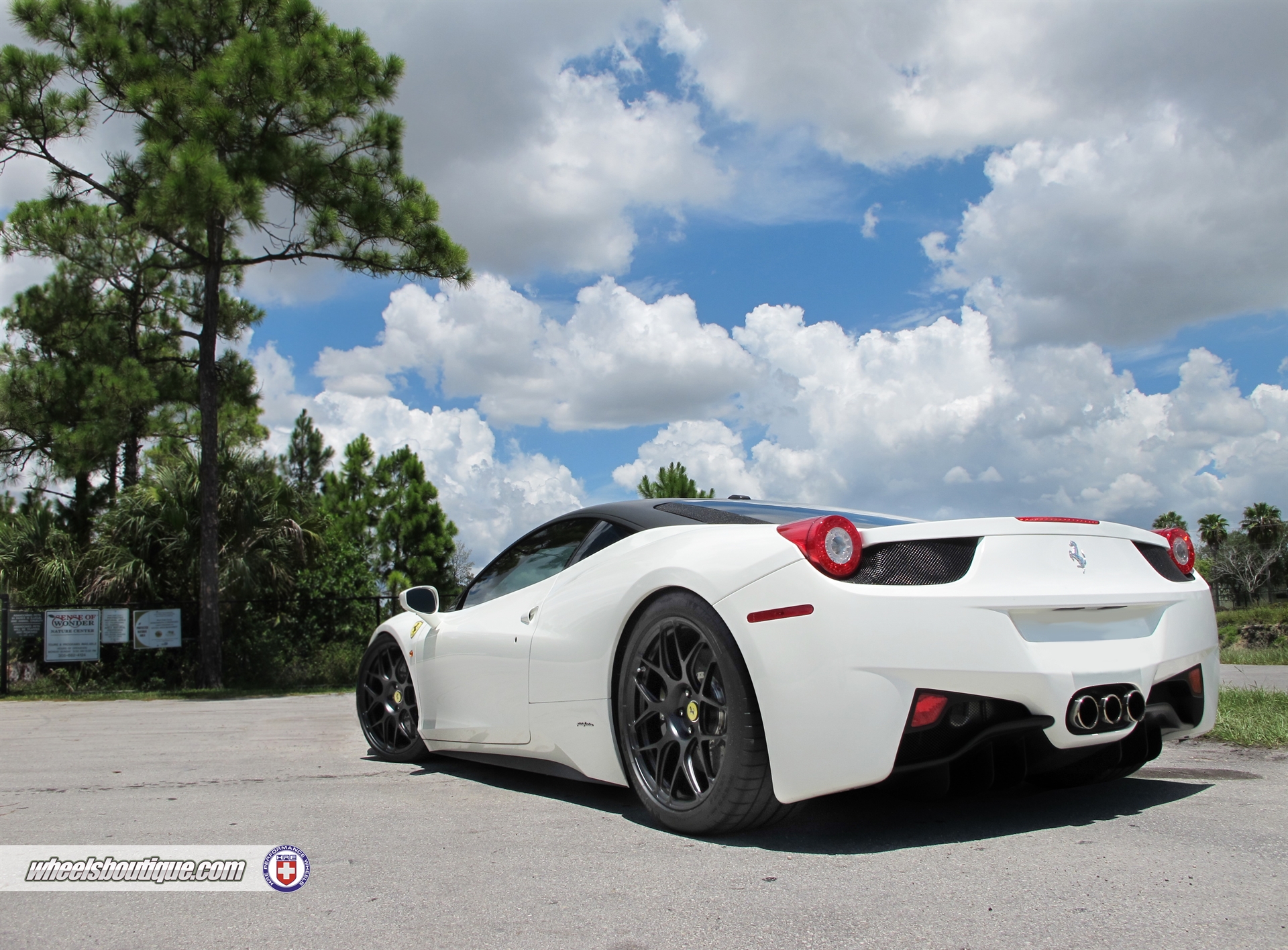 Ferrari 458 | Bianco Avus | Satin Black | P40SC