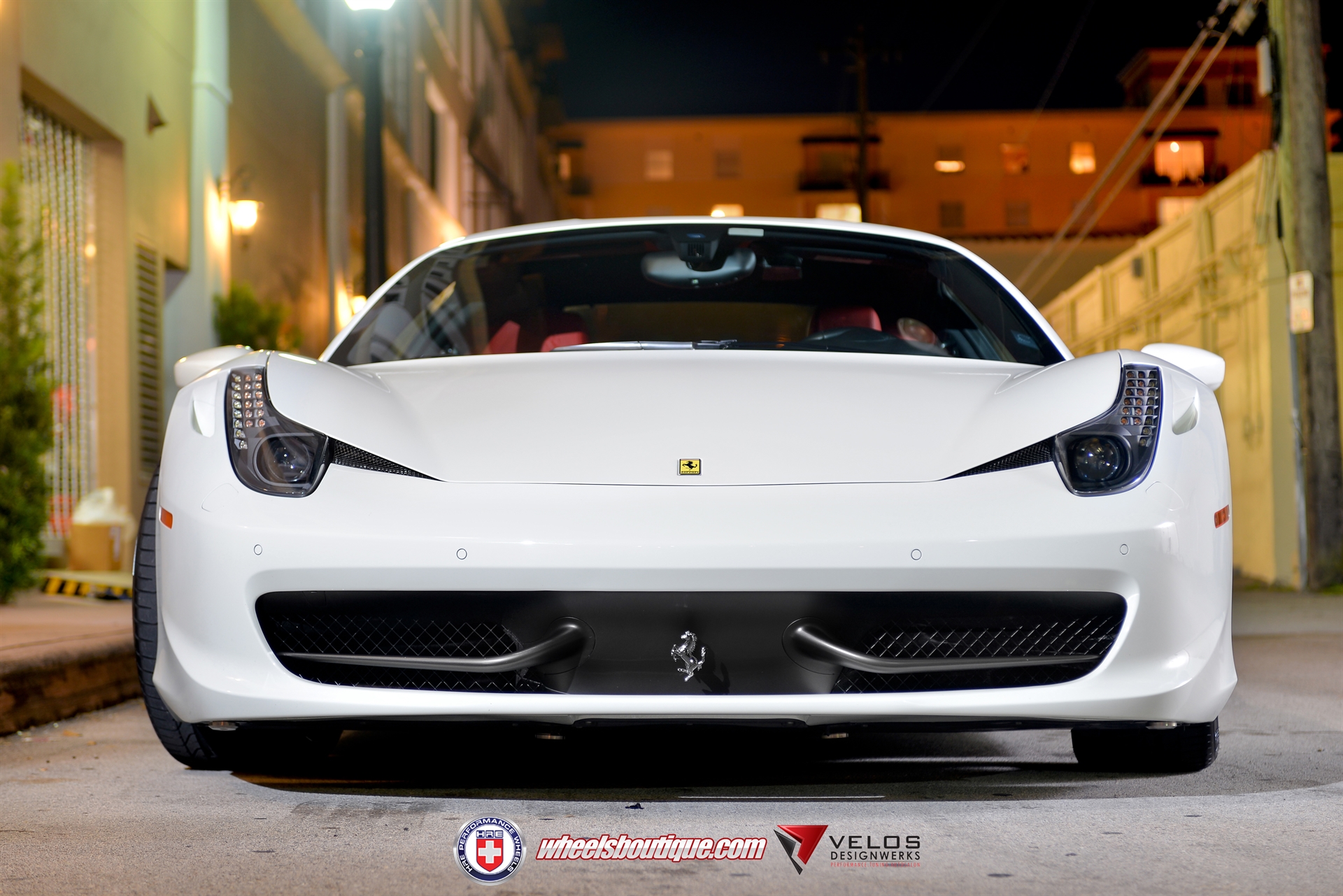 Ferrari 458 | Bianco Avus | On HRE S101 | Gloss Charcoal
