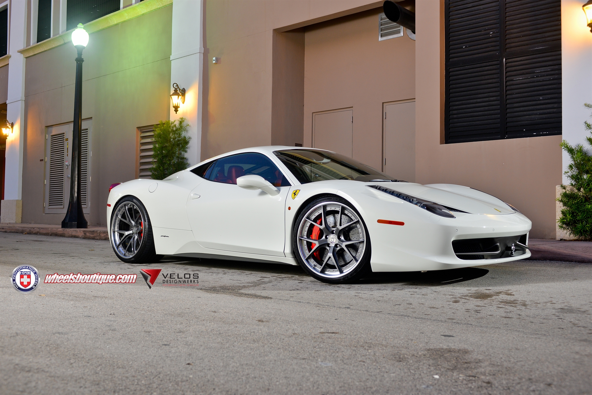 Ferrari 458 | Bianco Avus | On HRE S101 | Gloss Charcoal