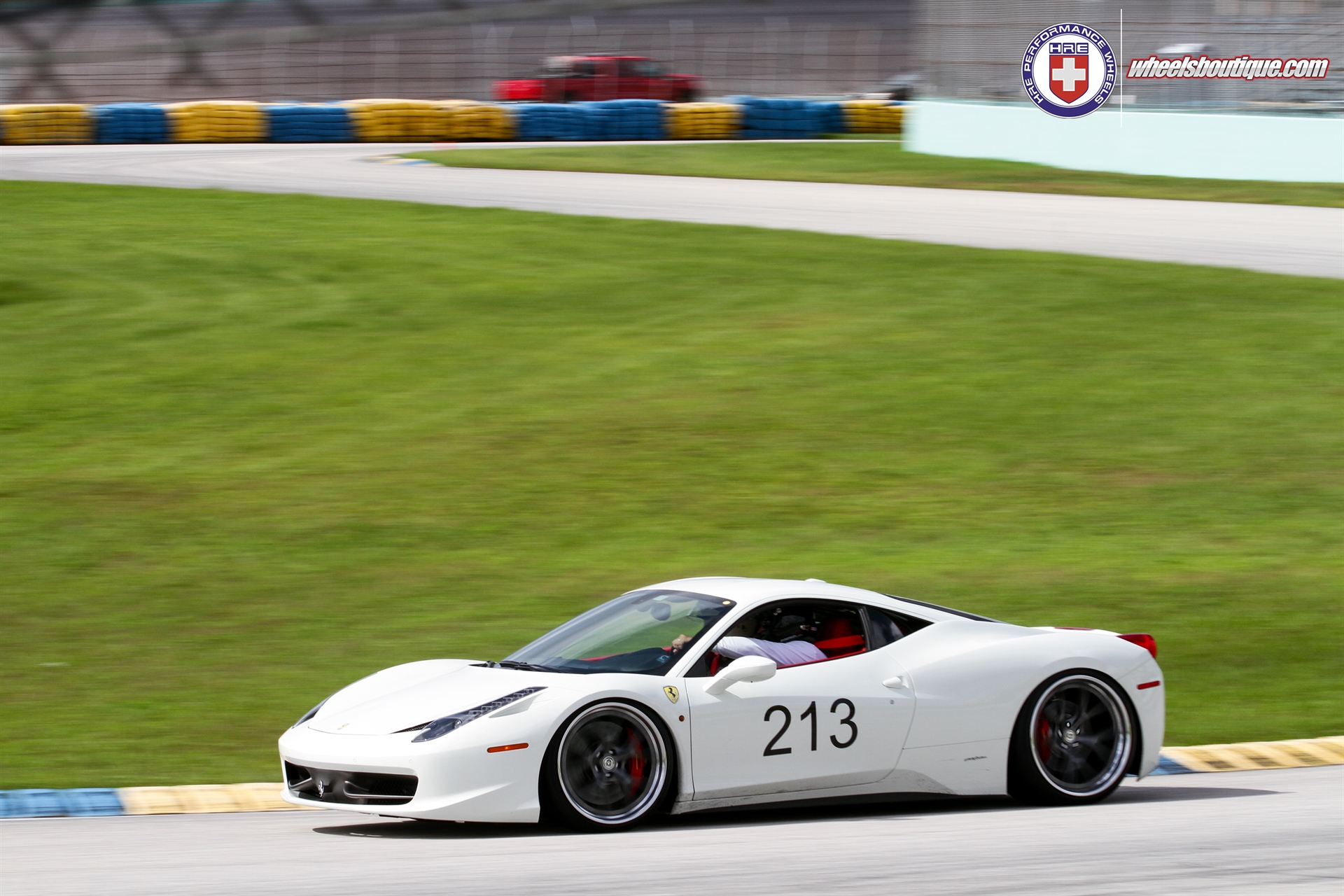 Ferrari 458 | Bianco Avus | On HRE S101 | Satin Charcoal