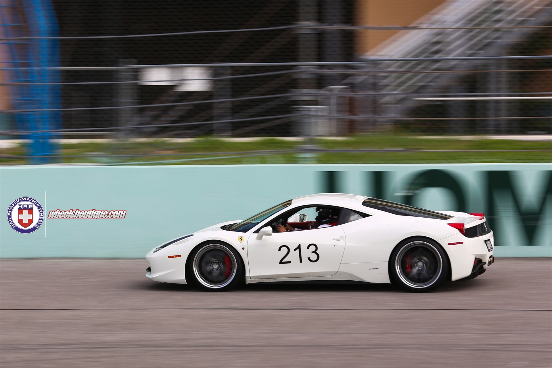 Ferrari 458 | Bianco Avus | On HRE S101 | Satin Charcoal