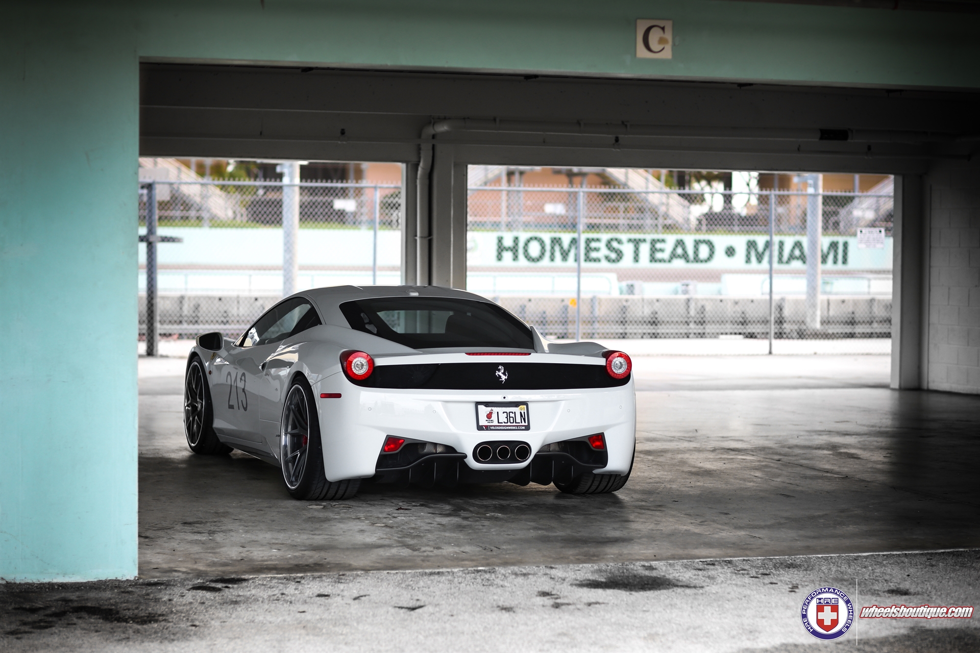 Ferrari 458 | Bianco Avus | On HRE S101 | Satin Charcoal