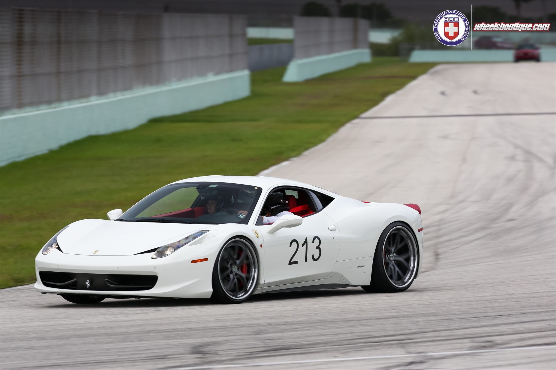 Ferrari 458 | Bianco Avus | On HRE S101 | Satin Charcoal