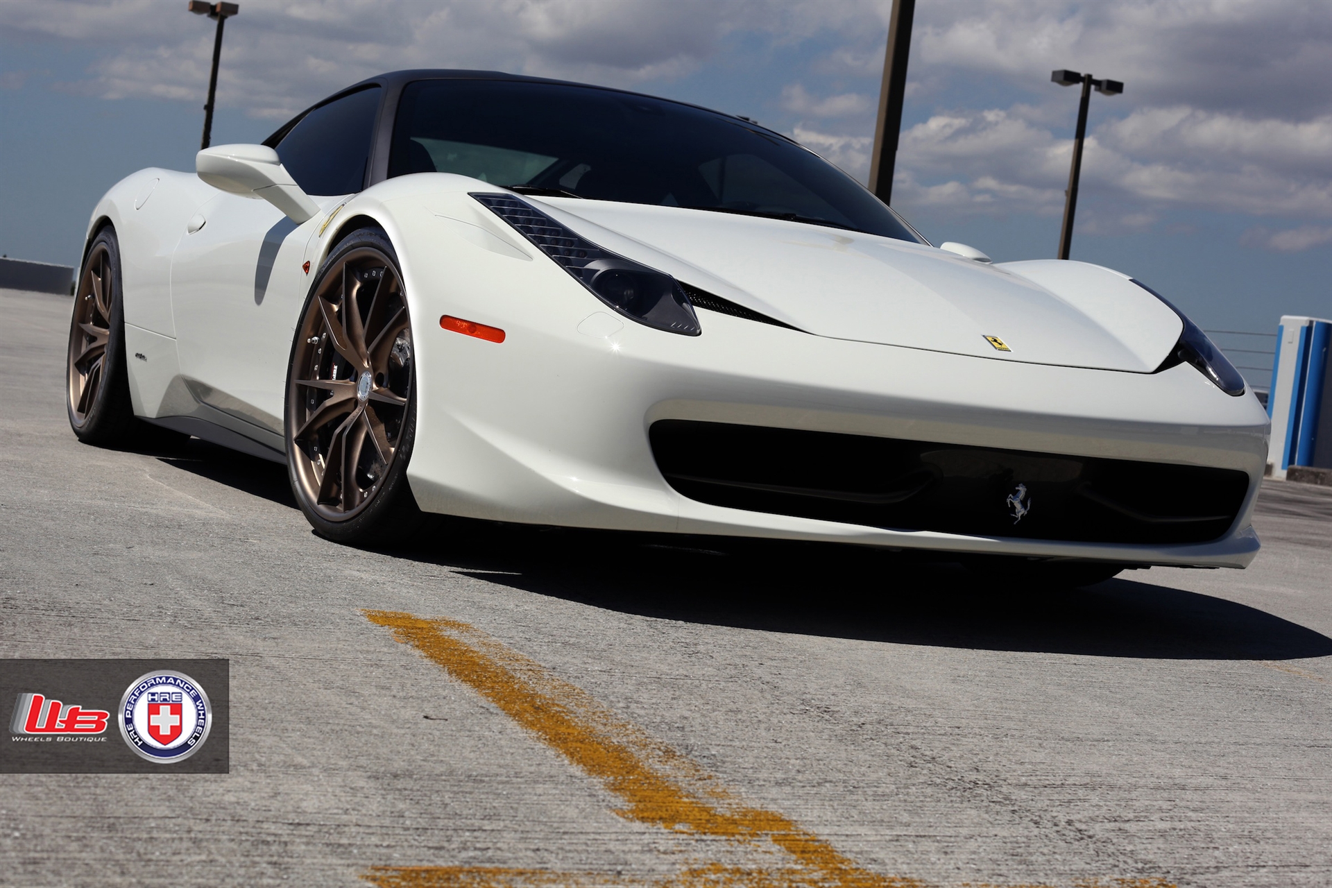 Ferrari 458 | Bincao Avus | on HRE S104 | Satin Bronze