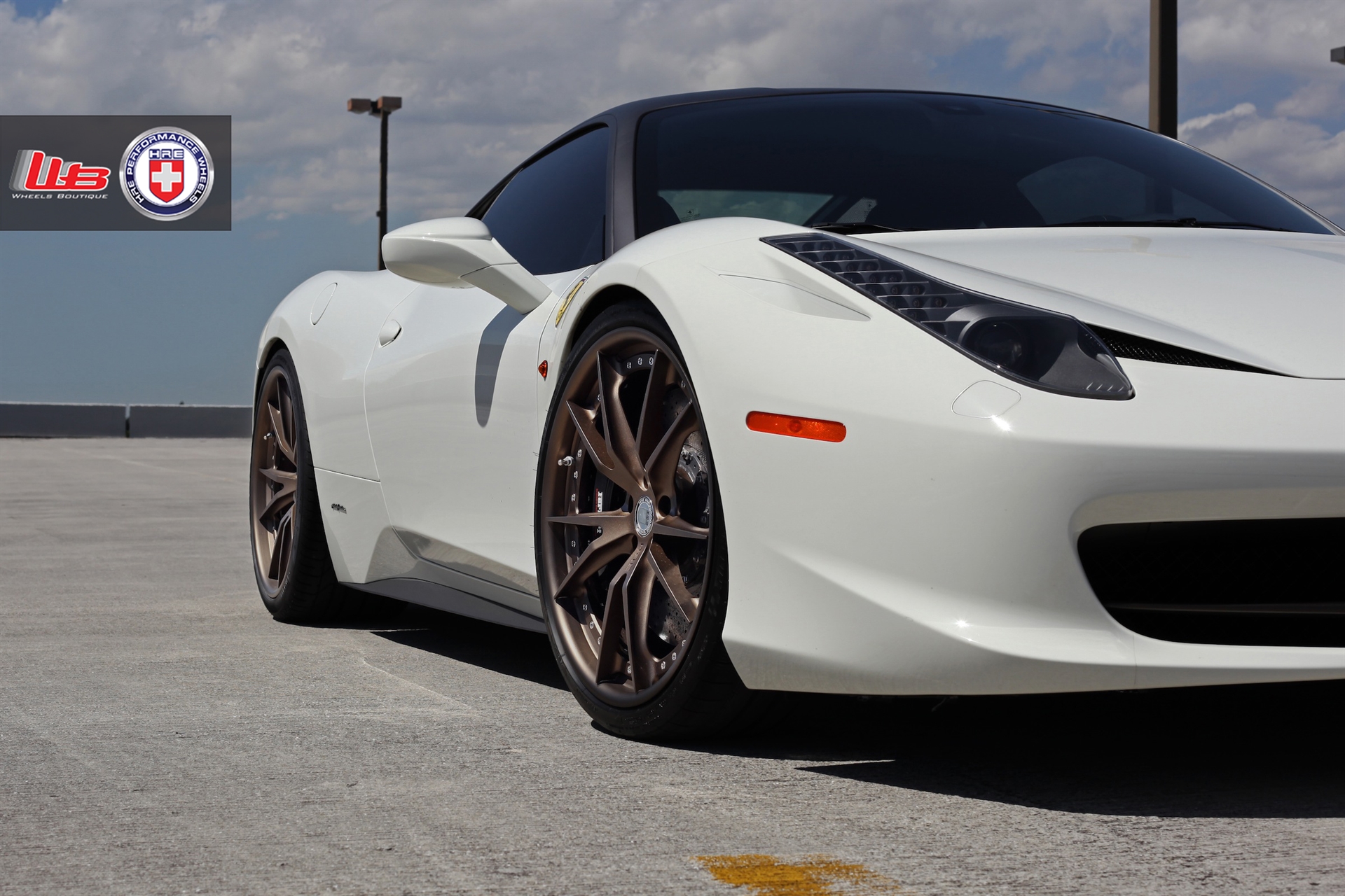 Ferrari 458 | Bincao Avus | on HRE S104 | Satin Bronze