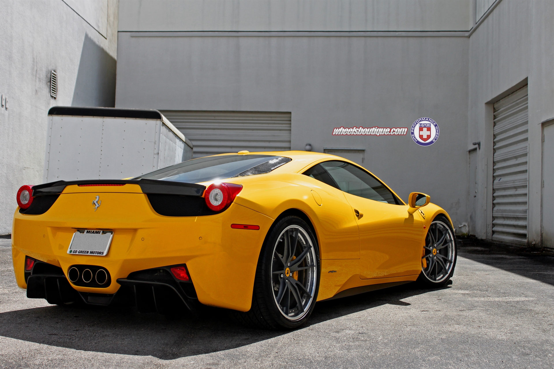 Ferrari 458 | Giallo Modena | on HRE S104 | Frozen Dark Clear