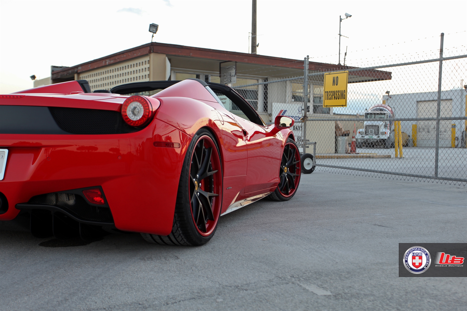 Ferrari 458 Spider | Rosso Corsa | on HRE S101 | Satin Black