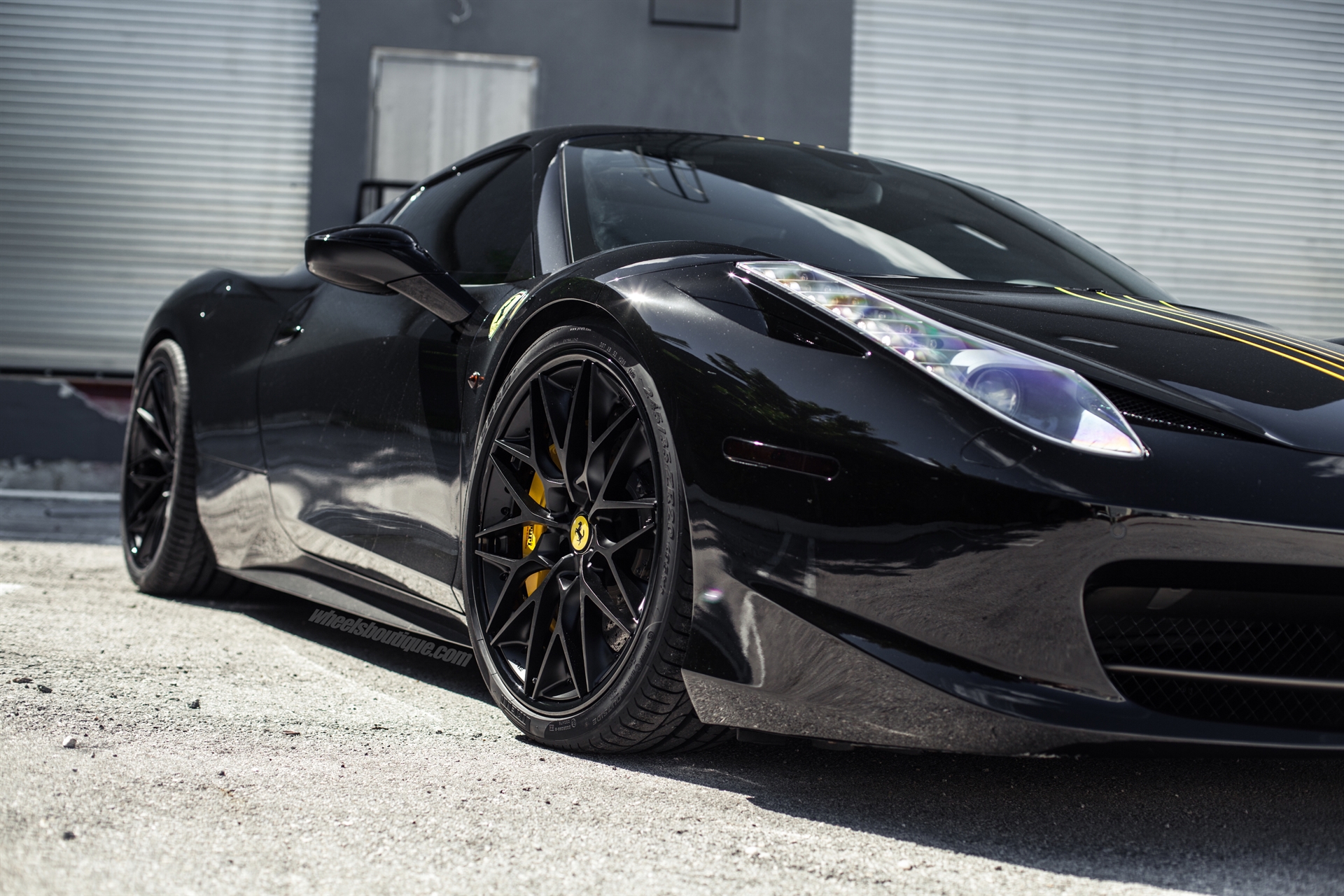Ferrari 458 Spider | Nero | on HRE S200 | Satin Black