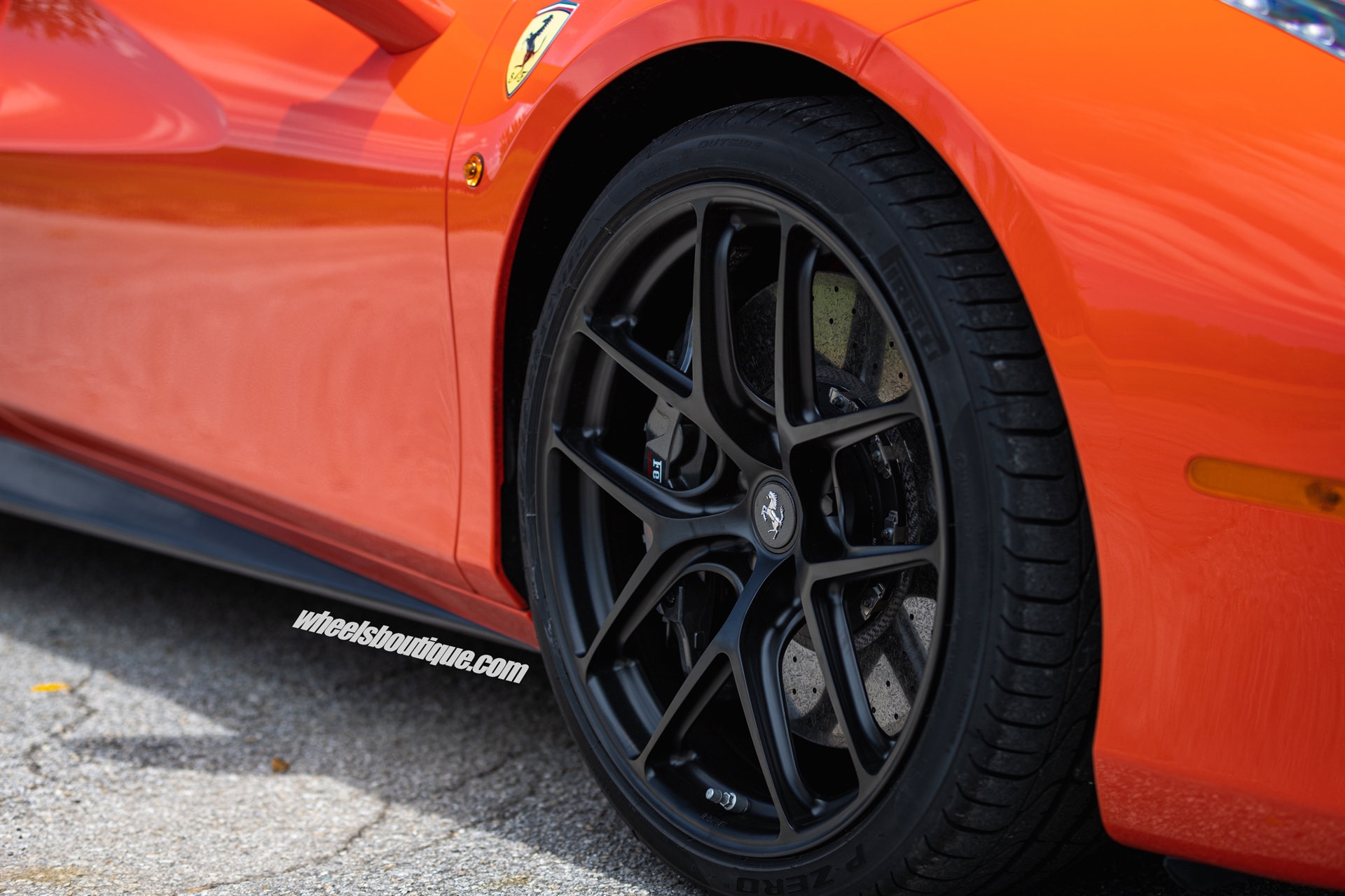 Ferrari 488 | Rosso Corsa | HRE R101 Lightweight | Satin Black