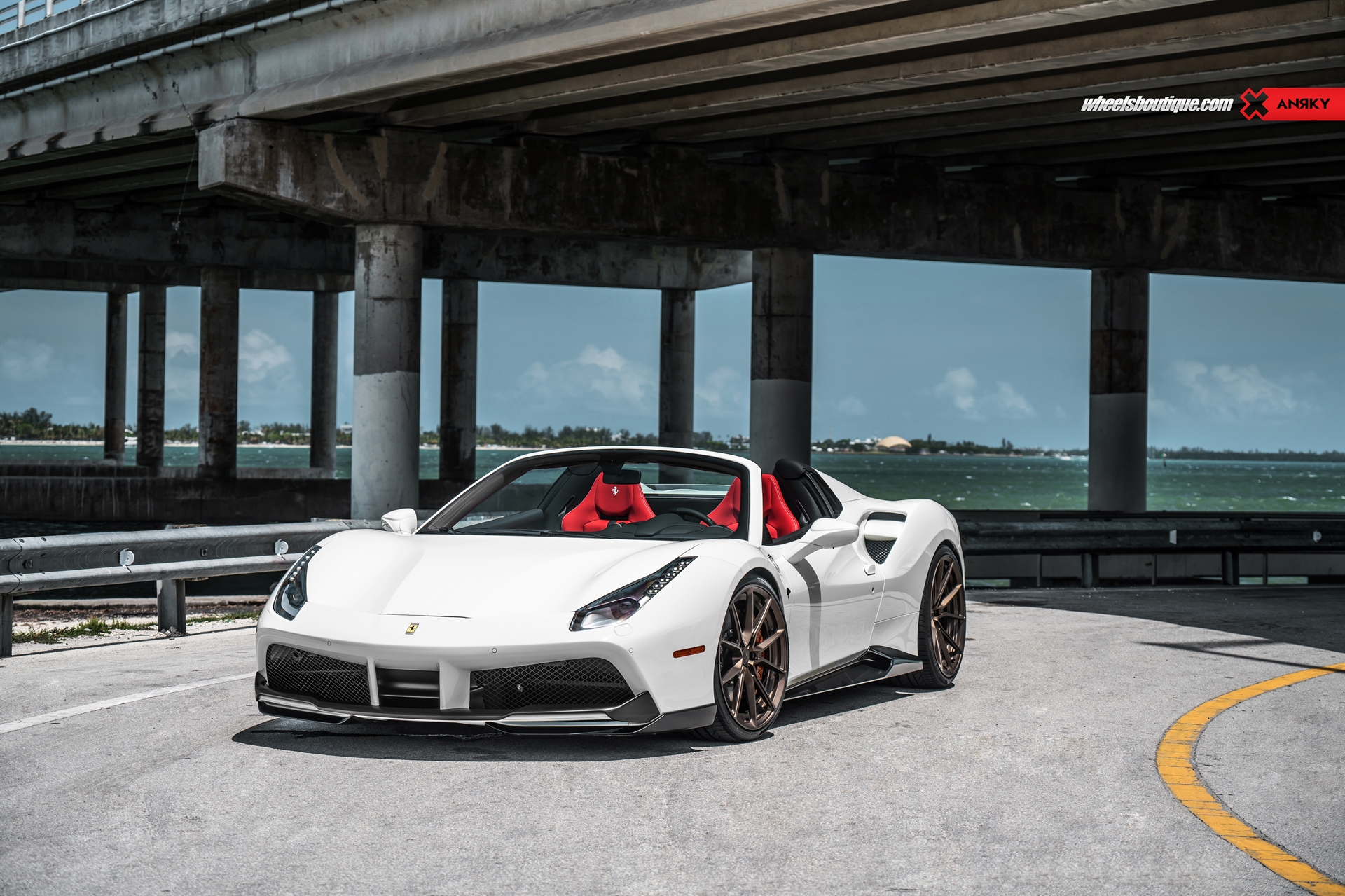 Novitec 488 Spider | Bianco Avus | on ANRKY AN22 | Satin Bronze