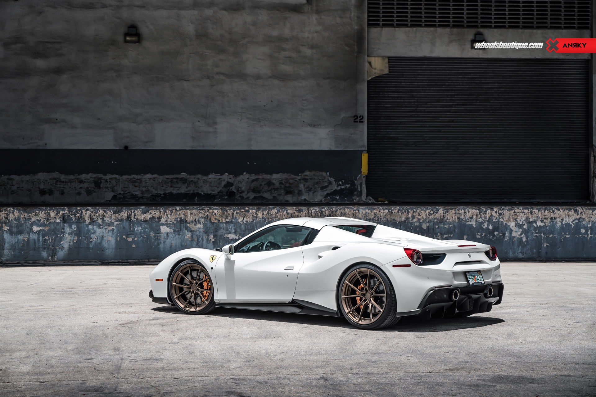 Novitec 488 Spider | Bianco Avus | on ANRKY AN22 | Satin Bronze