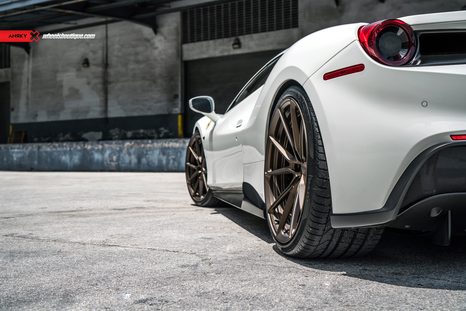 Novitec 488 Spider | Bianco Avus | on ANRKY AN22 | Satin Bronze