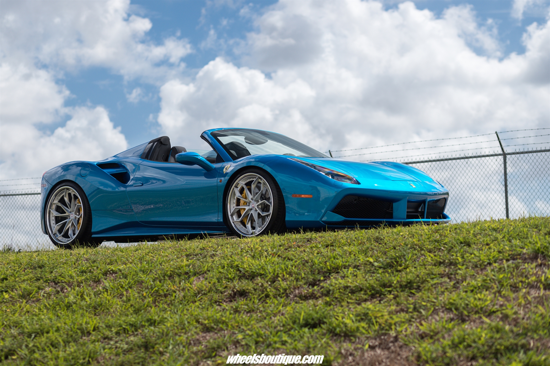 Ferrari 488 Spider | Blu Corsa | on HRE S201 | Brushed Clear