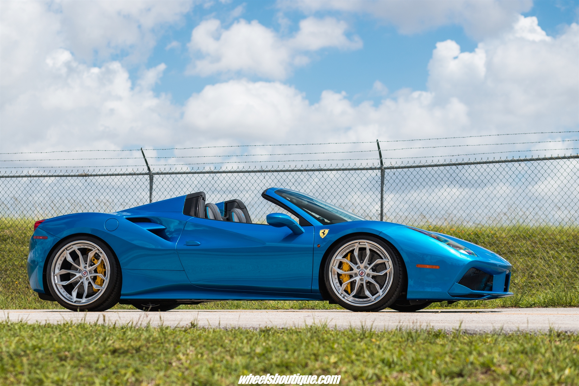 Ferrari 488 Spider | Blu Corsa | on HRE S201 | Brushed Clear