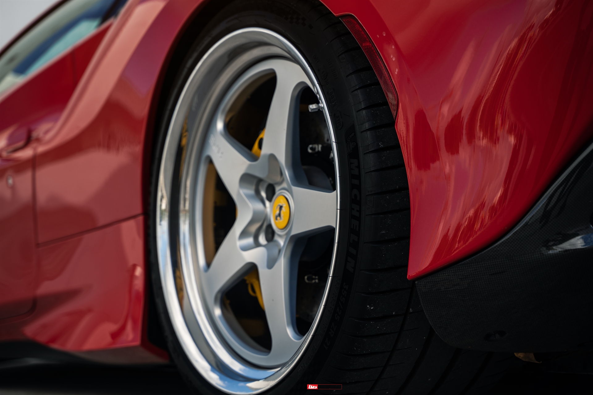 Novitec F8 | Rosso Corsa | HRE 527 FMR | Frozen Polished Clear