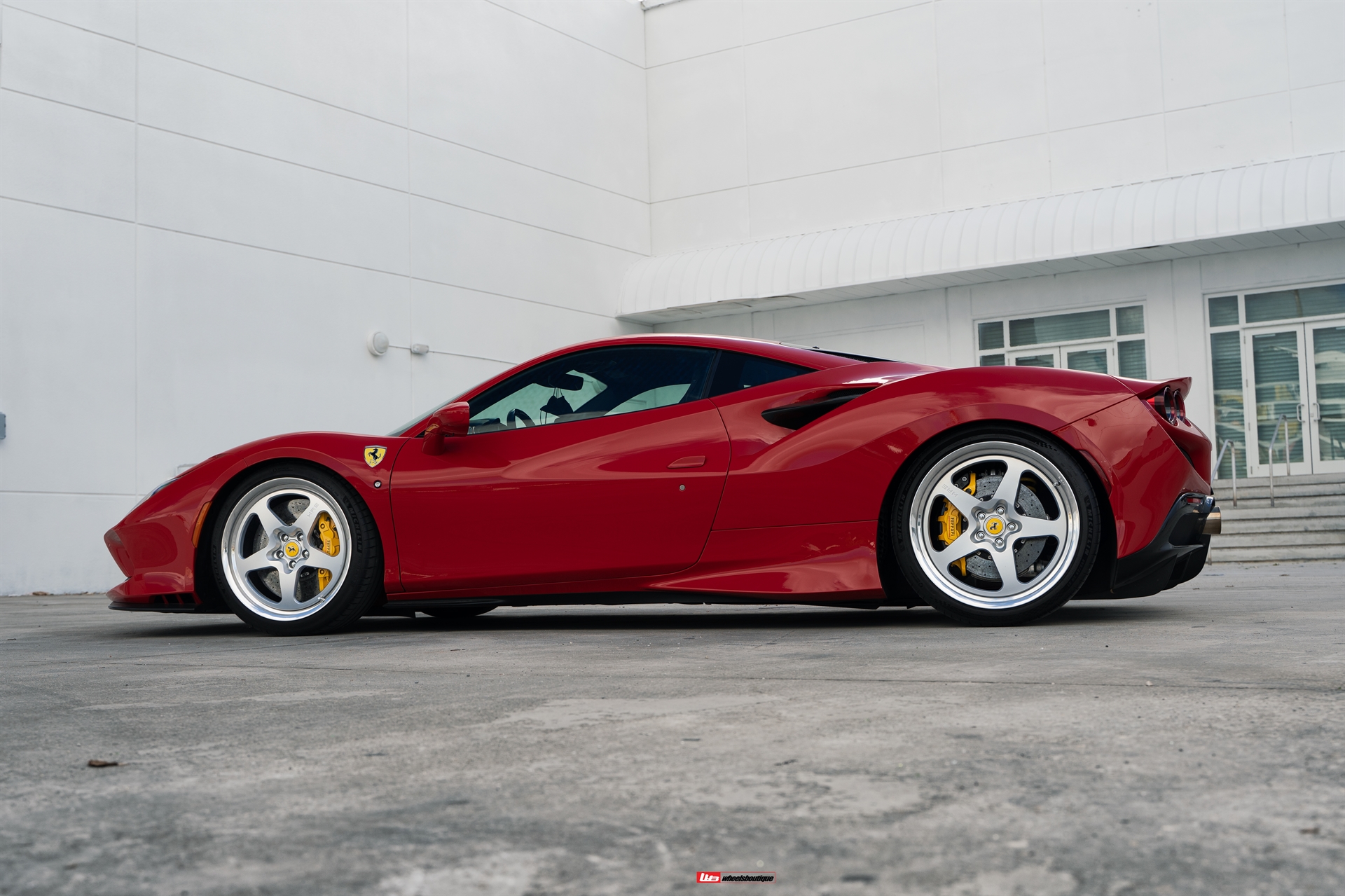 Novitec F8 | Rosso Corsa | HRE 527 FMR | Frozen Polished Clear