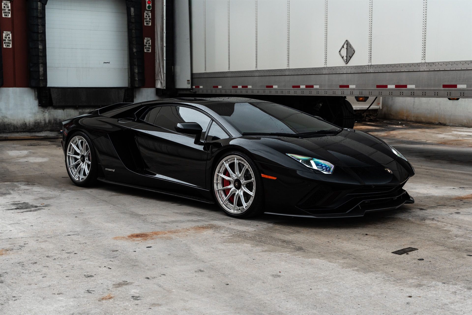 Lamborghini Aventador S | Nero Noctis | on HRE S104SC | Frozen Polished Clear