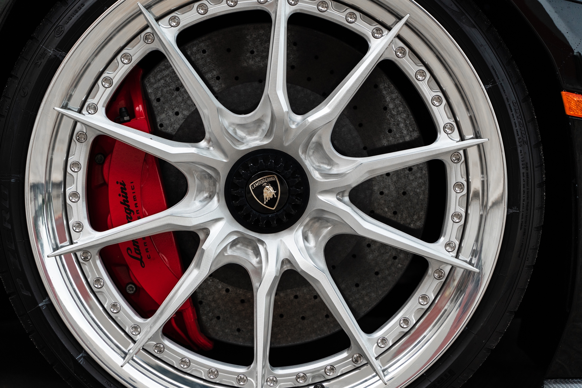 Lamborghini Aventador S | Nero Noctis | on HRE S104SC | Frozen Polished Clear