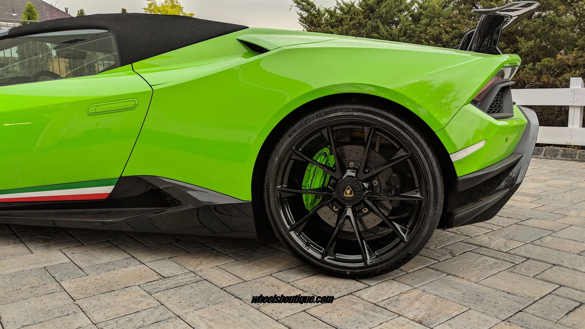 Lamborghini Huracan Performante Spyder | | on HRE P204 | Gloss Black
