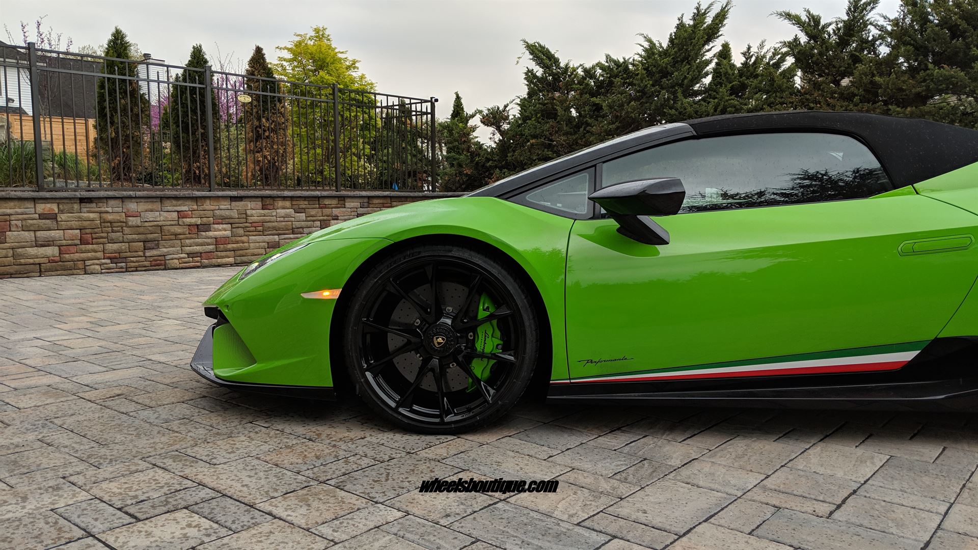 Lamborghini Huracan Performante Spyder | | on HRE P204 | Gloss Black