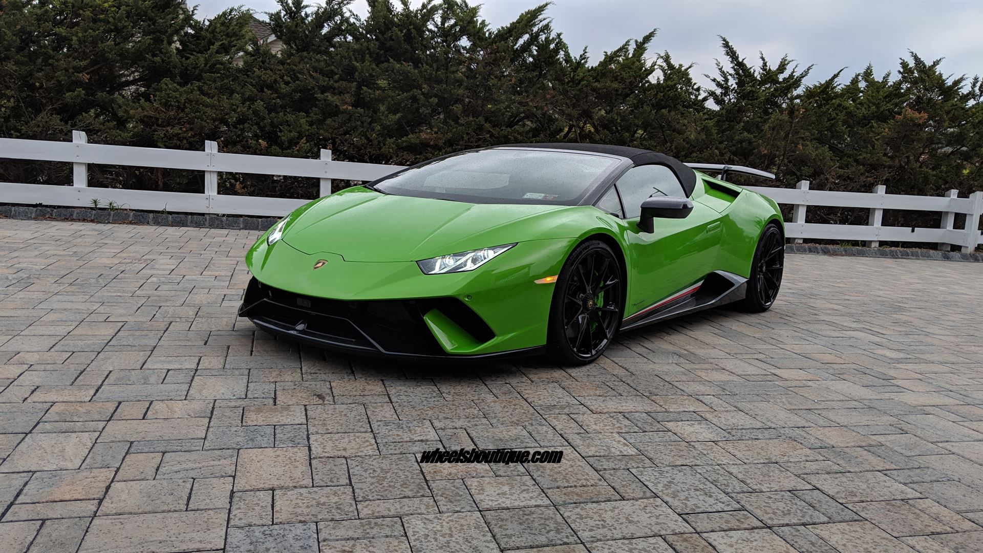 Lamborghini Huracan Performante Spyder | | on HRE P204 | Gloss Black