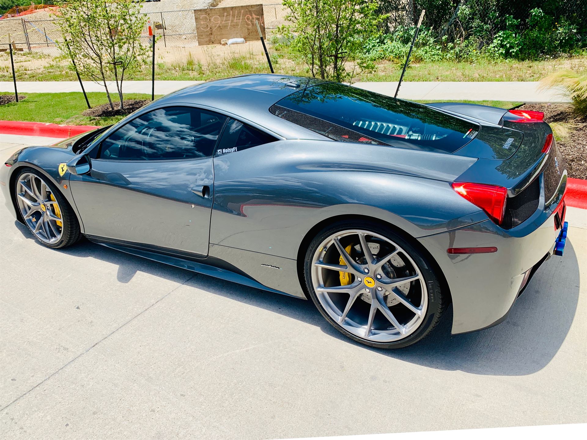 Ferrari 458 | Grigio Medio | on HRE P101 | Brushed Dark Clear