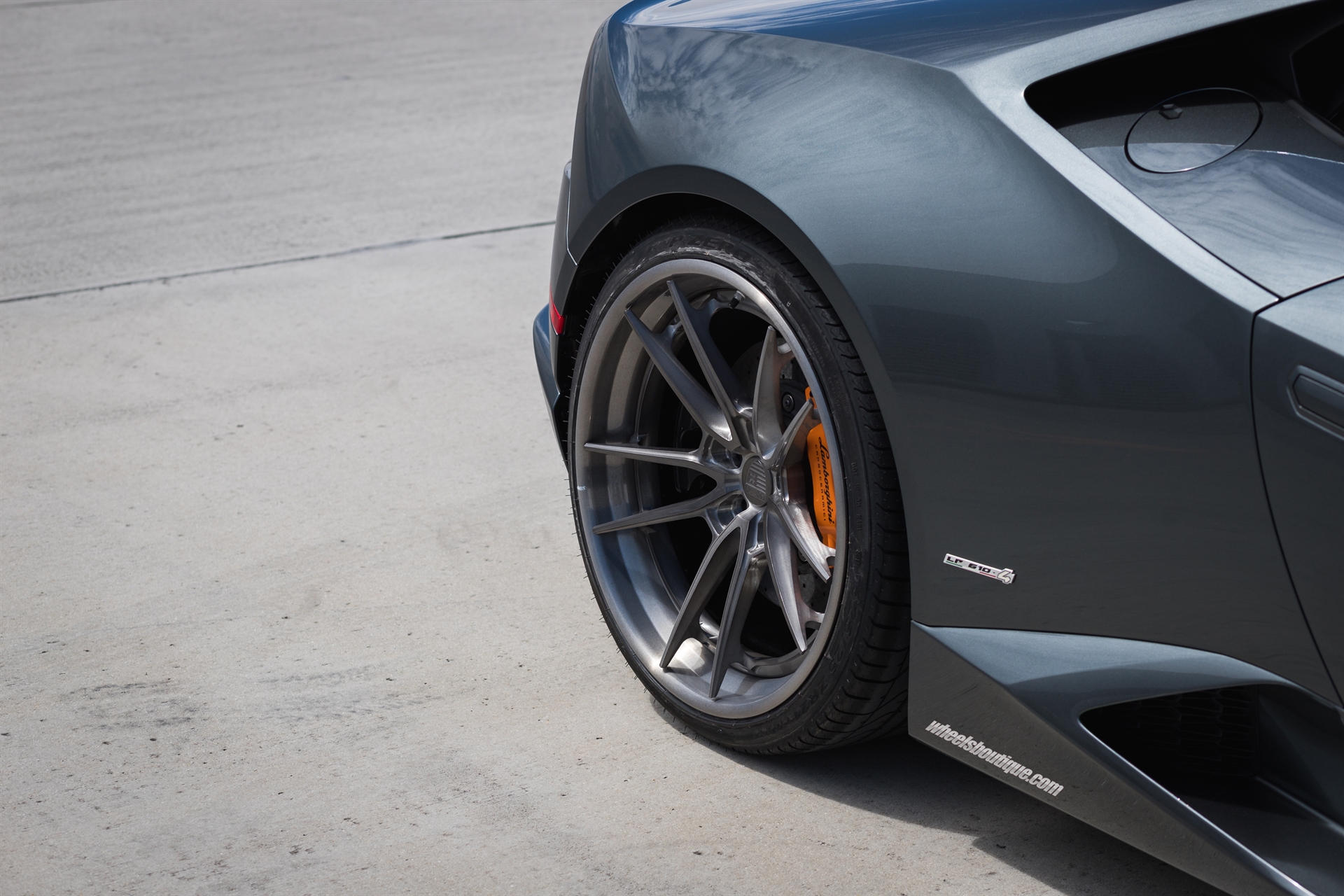 Lamborghini Huracan | | on ANRKY AN34 | Brushed Gunmetal