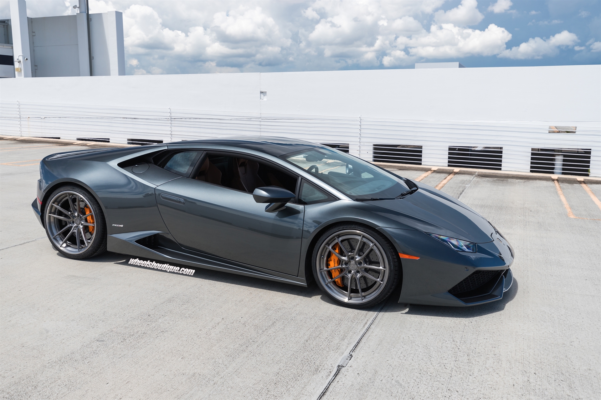 Lamborghini Huracan | | on ANRKY AN34 | Brushed Gunmetal
