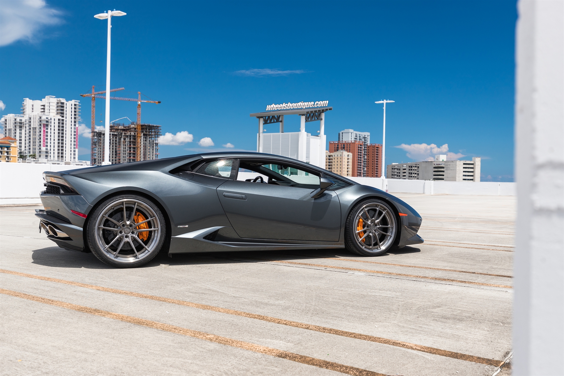 Lamborghini Huracan | | on ANRKY AN34 | Brushed Gunmetal