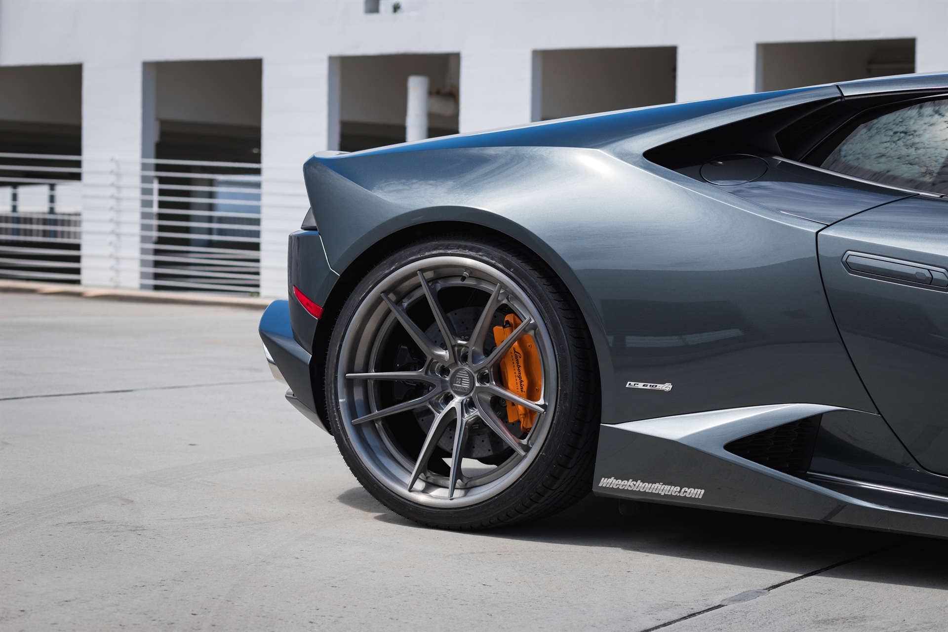 Lamborghini Huracan | | on ANRKY AN34 | Brushed Gunmetal