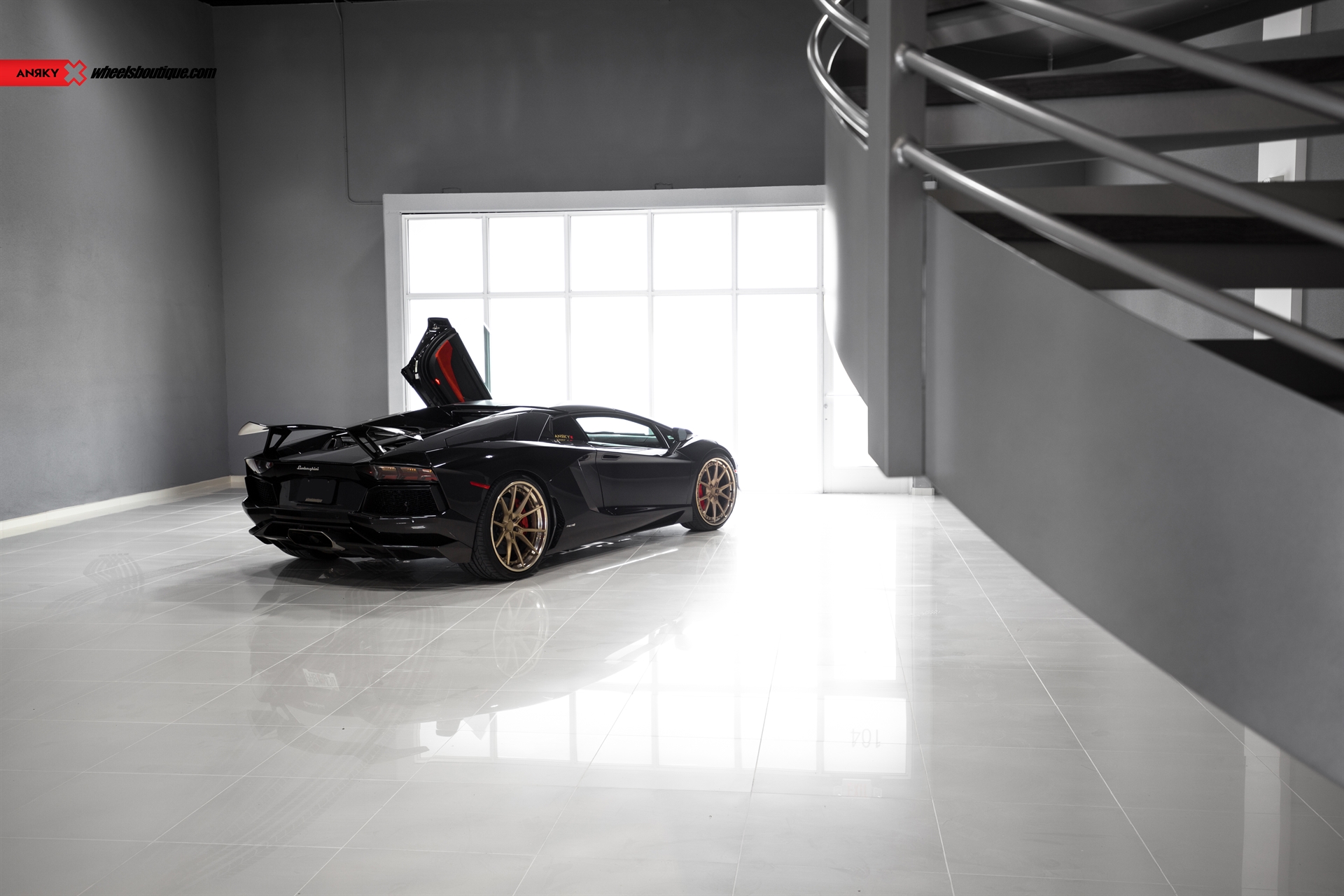 Lamborghini Aventador | | on ANRKY AN32 | Frozen Champagne 