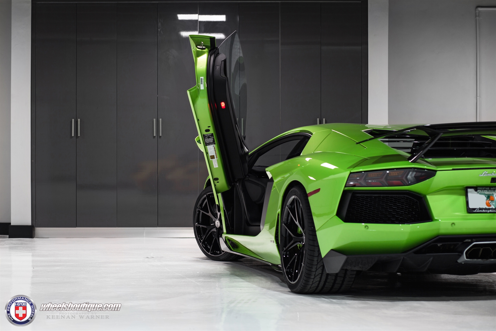 Lamborghini Aventador | | on HRE P101 | Gloss Black