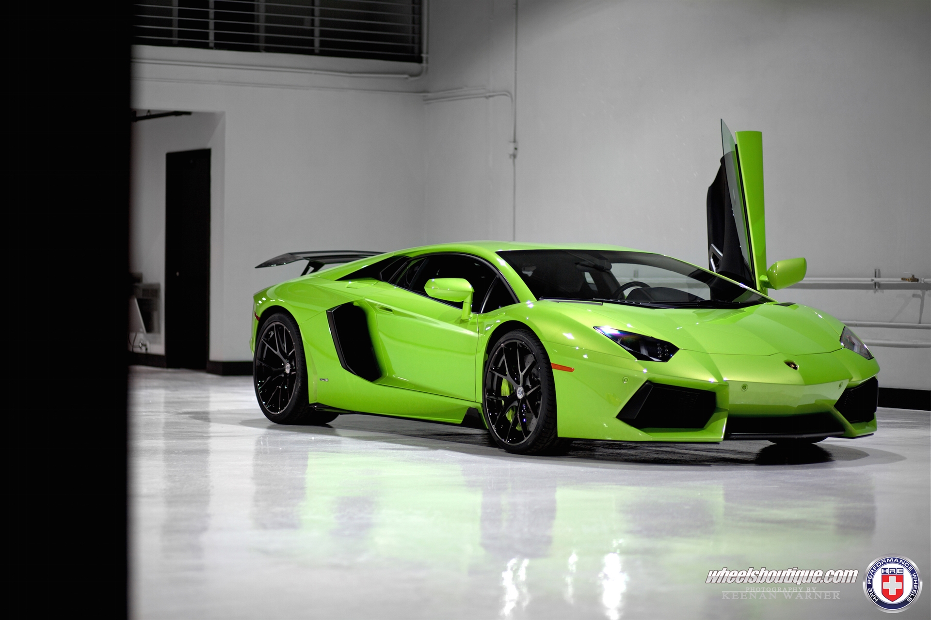 Lamborghini Aventador | | on HRE P101 | Gloss Black