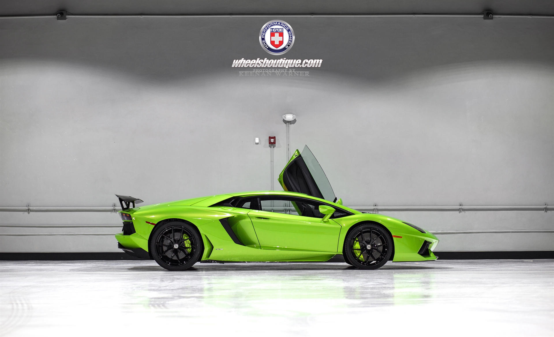 Lamborghini Aventador | | on HRE P101 | Gloss Black