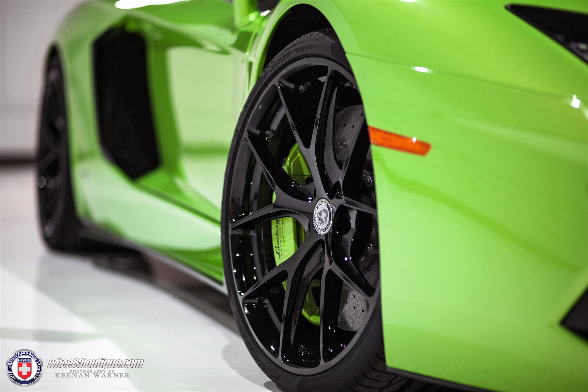 Lamborghini Aventador | | on HRE P101 | Gloss Black
