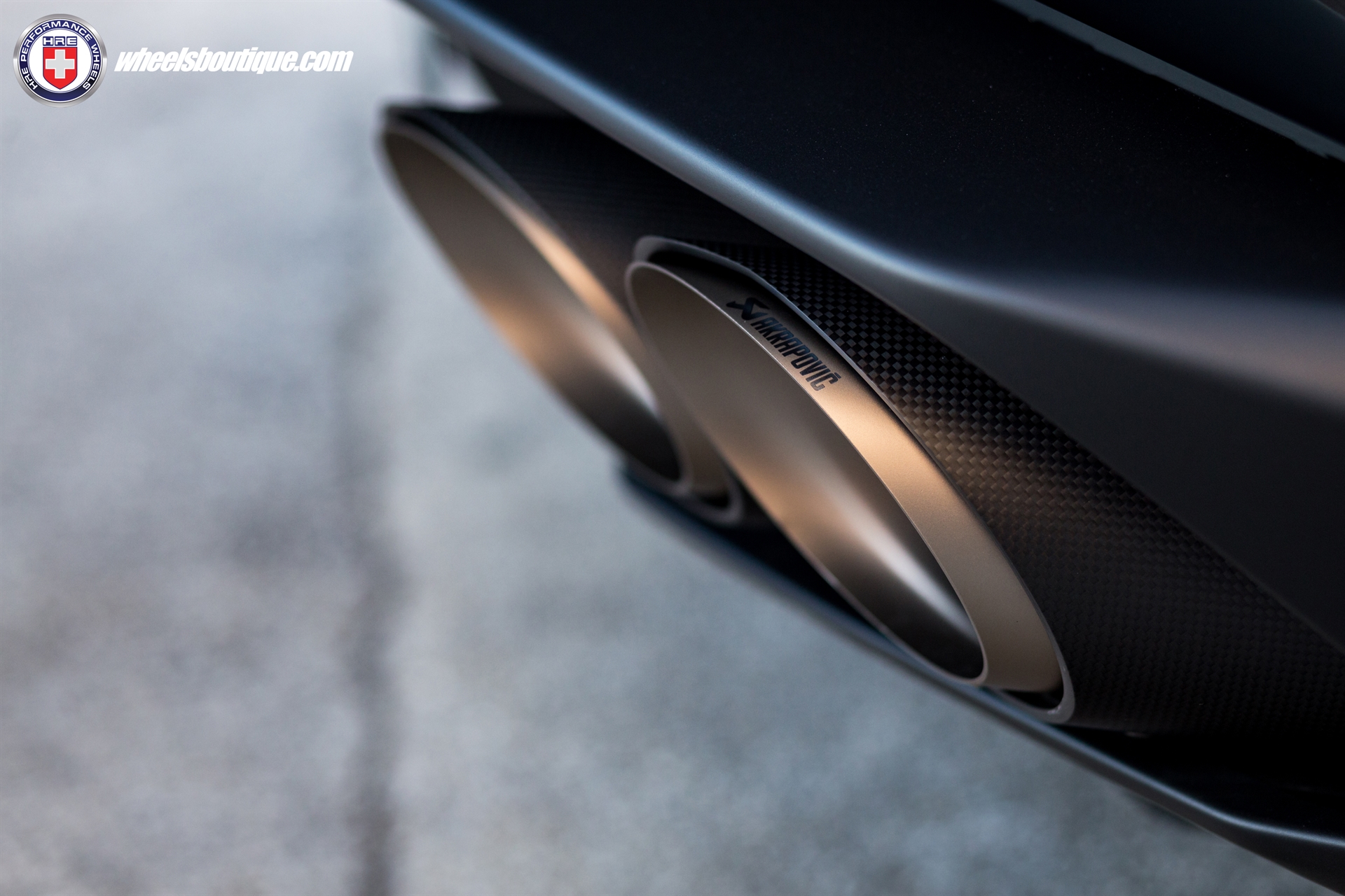 Lamborghini Huracan | | on HRE P200 | Gloss Black
