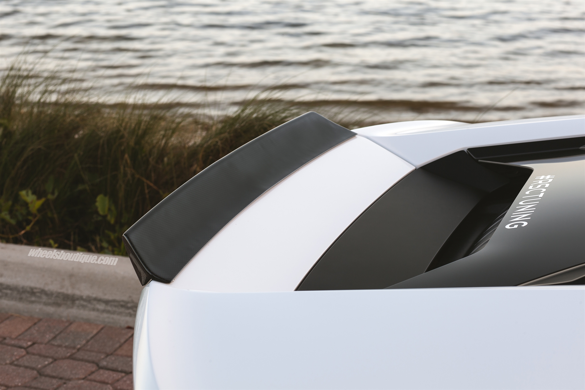 Lamborghini Huracan | | on HRE P201 | Gloss White