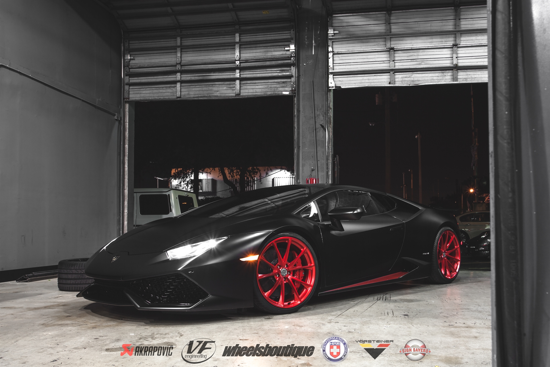 Lamborghini Huracan | | on HRE P204 | Gloss red