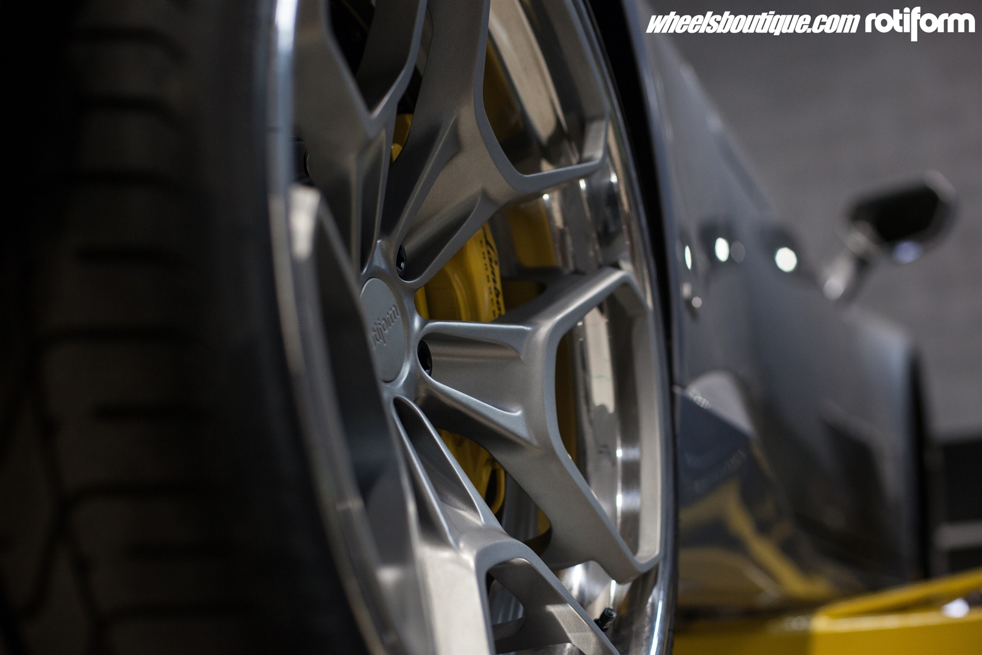 Lamborghini Huracan | | on Rotiform HUR | Frozen Polished Clear