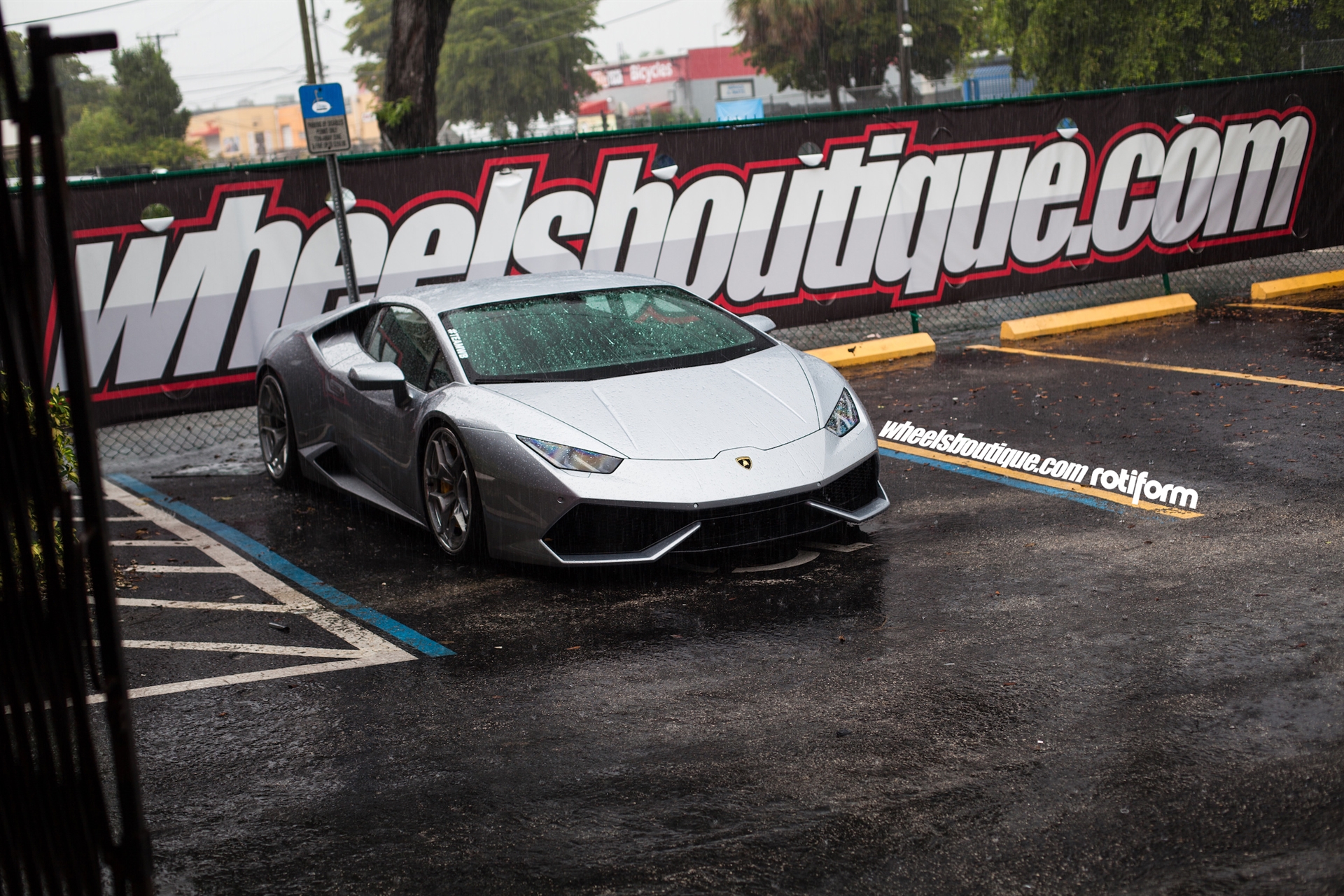 Lamborghini Huracan | | on Rotiform HUR | Frozen Polished Clear
