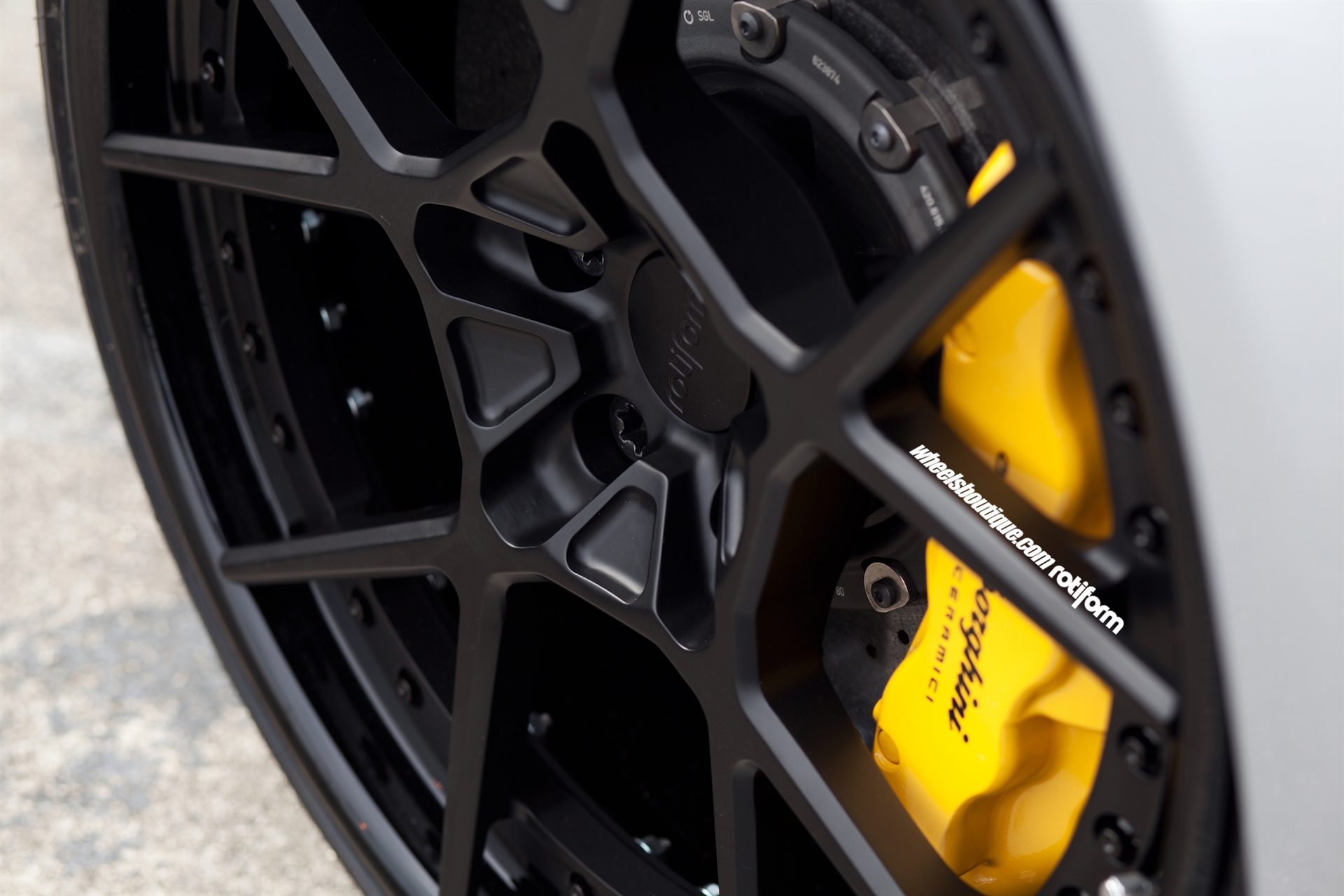 Vorsteiner: Huracan | | on Rotiform KPS | Satin Black