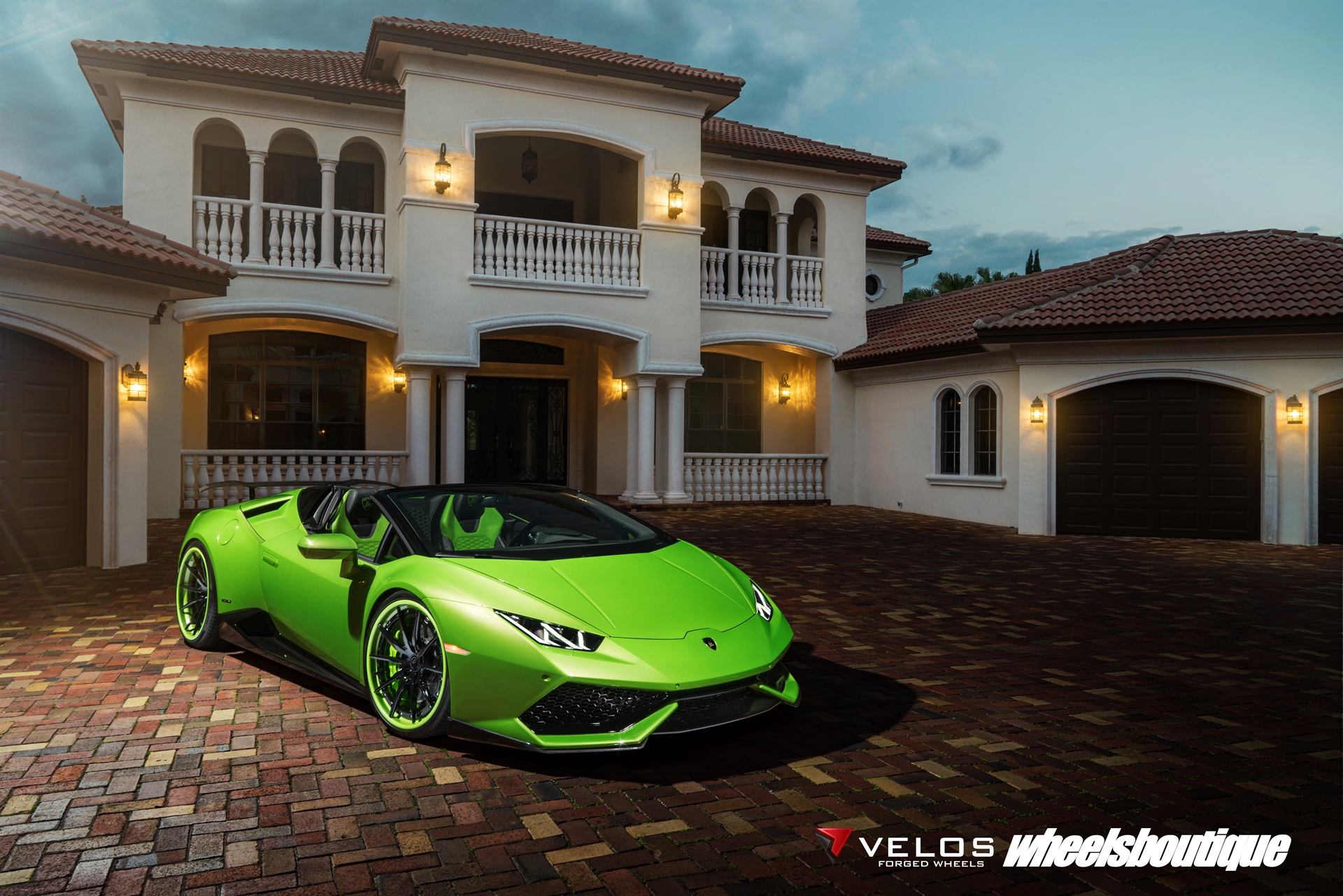 Lamborghini Huracan | Verde Ithaca | on Velos S10 | Satin Black