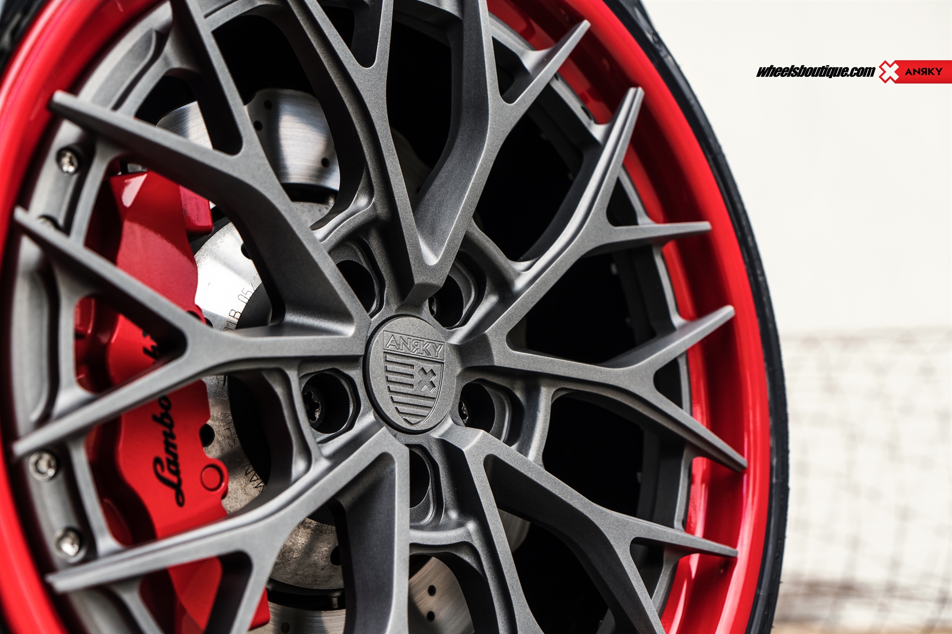 Lamborghini Huracan | on ANRKY AN30 | Gloss Charcoal