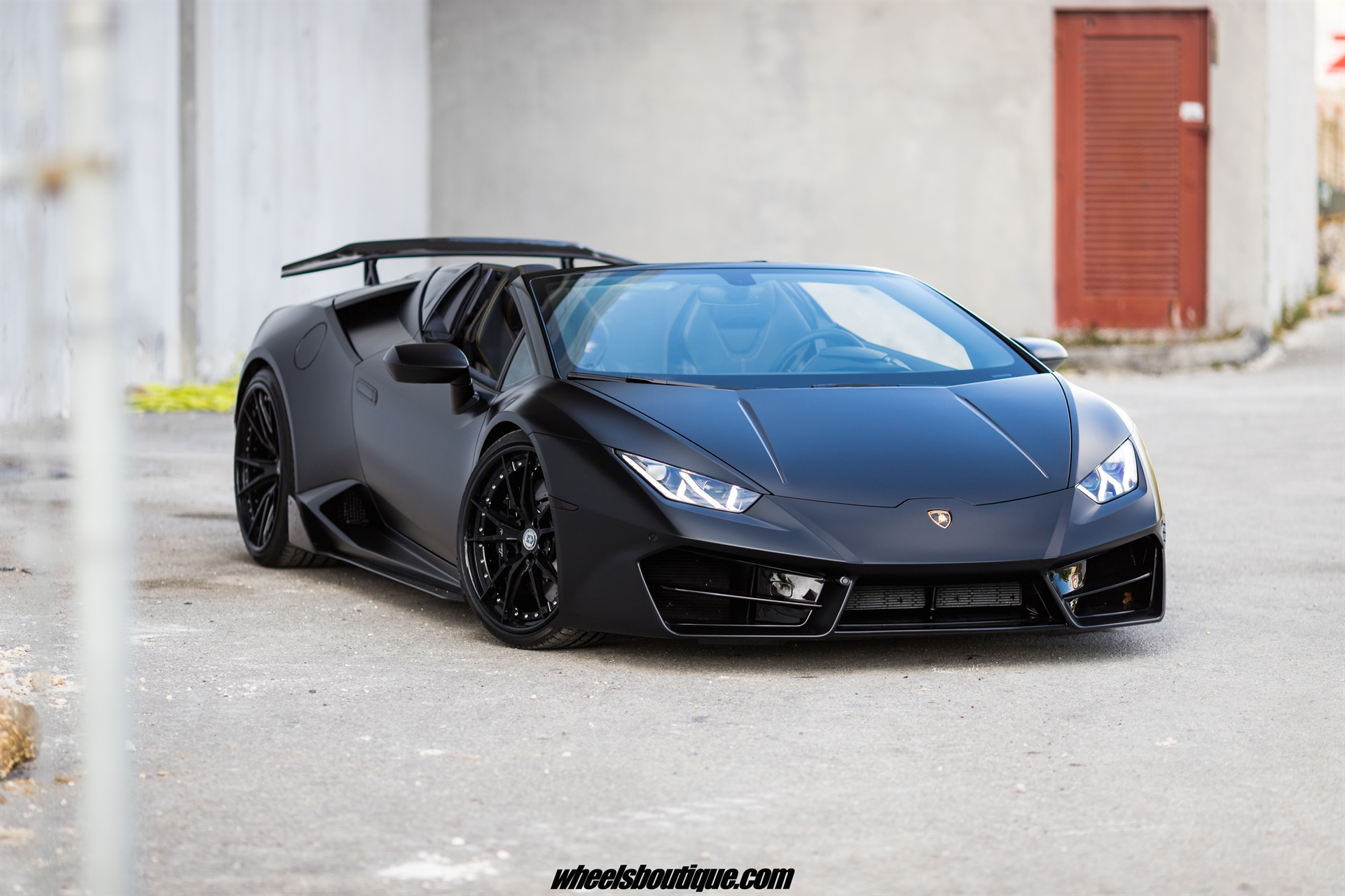 Vorsteiner: Huracan Spyder | | on HRE S104 | Gloss Black