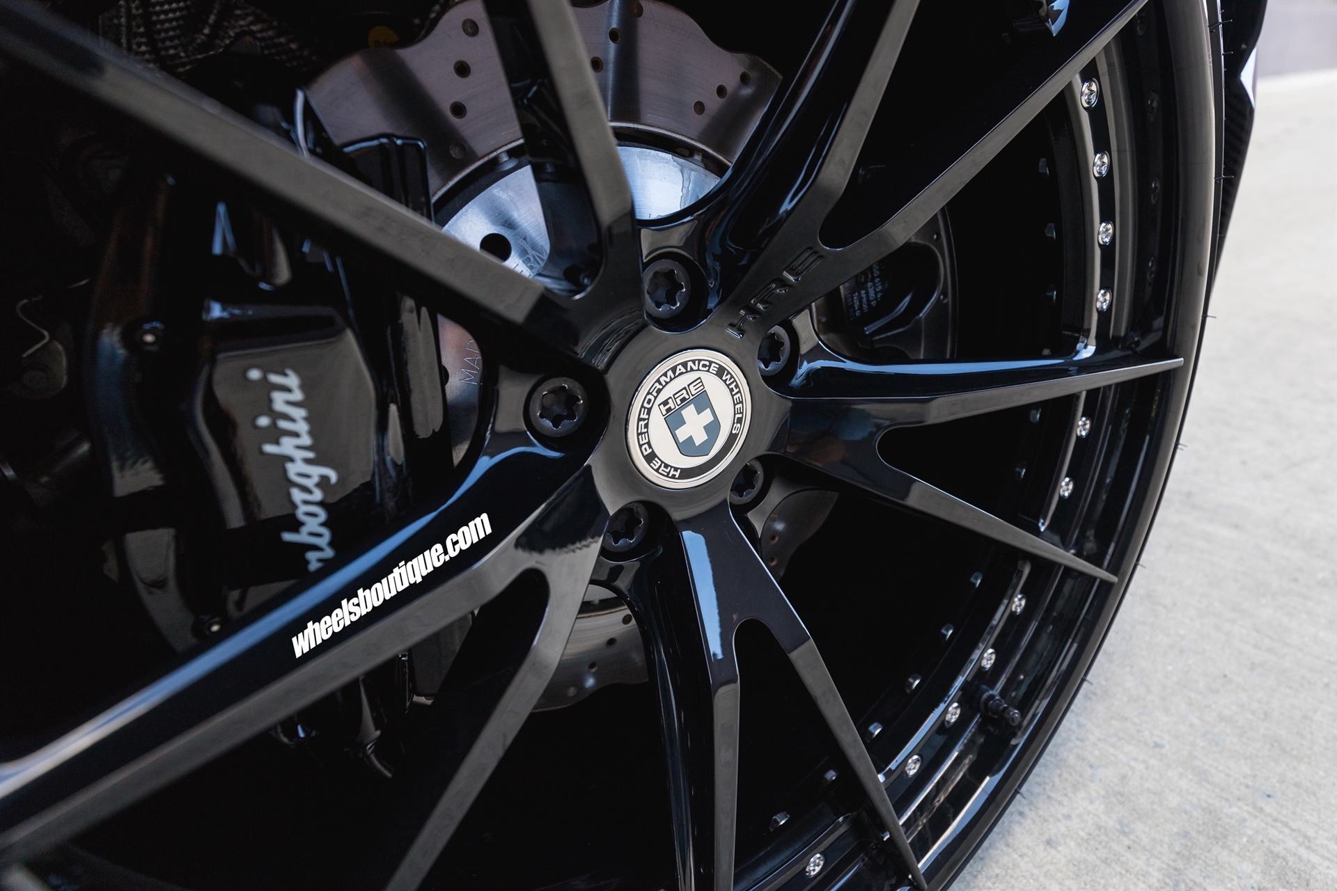 Vorsteiner: Huracan Spyder | | on HRE S104 | Gloss Black