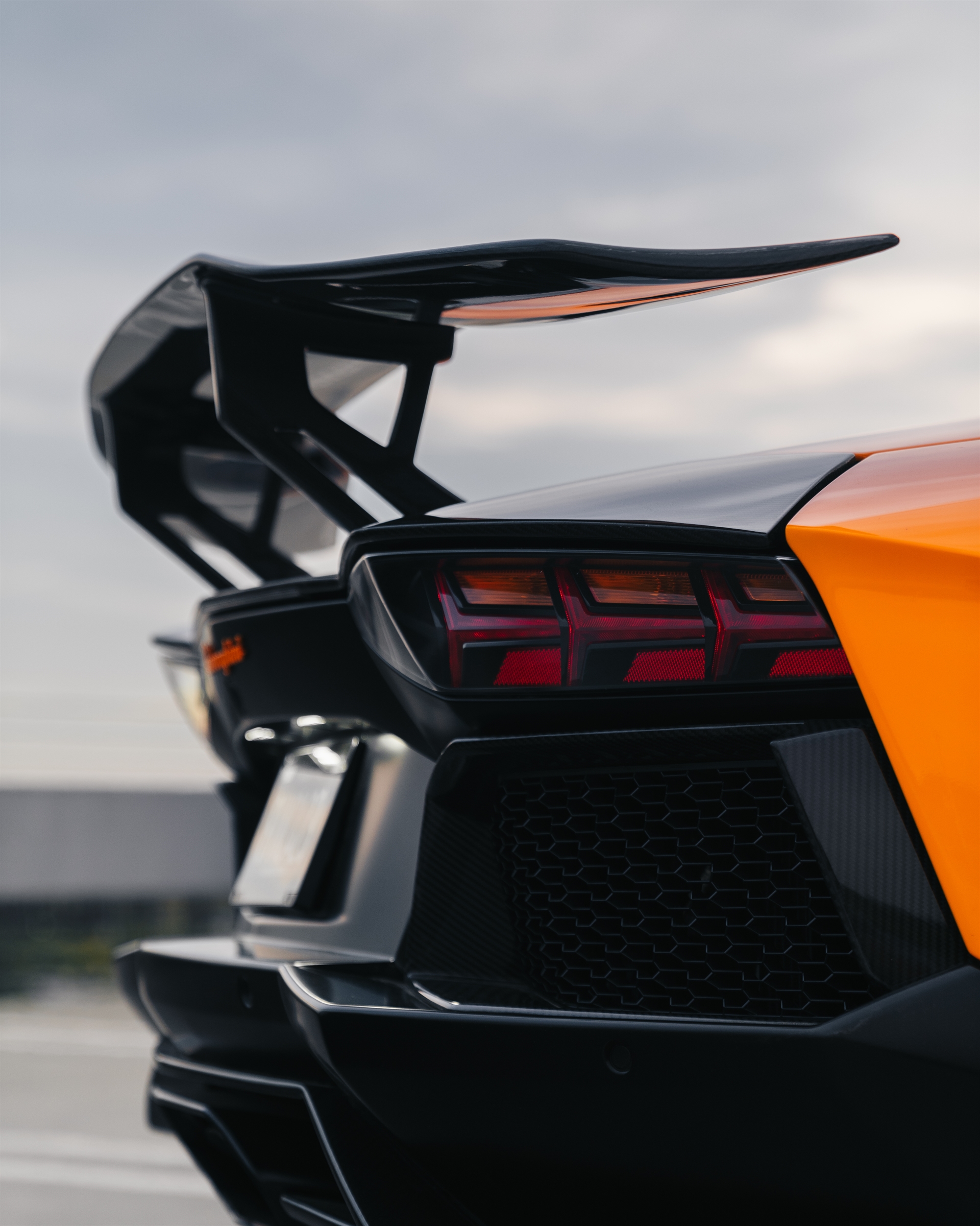 Novitec: Aventador Roadster | | on AL13 R80 | Gloss Gunmetal