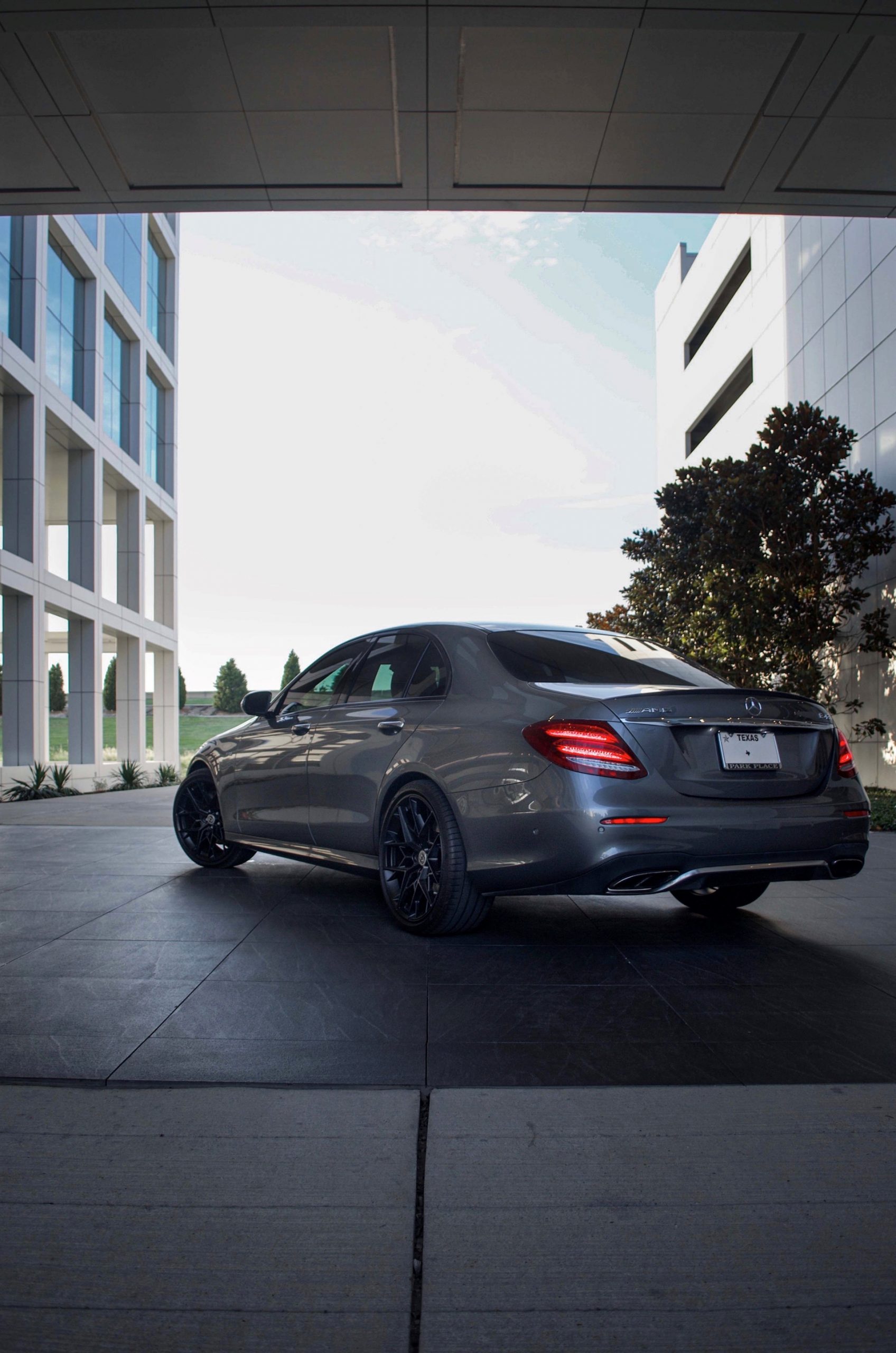 HRE FF10 | Mercedes-Benz W213 E43 AMG Sedan
