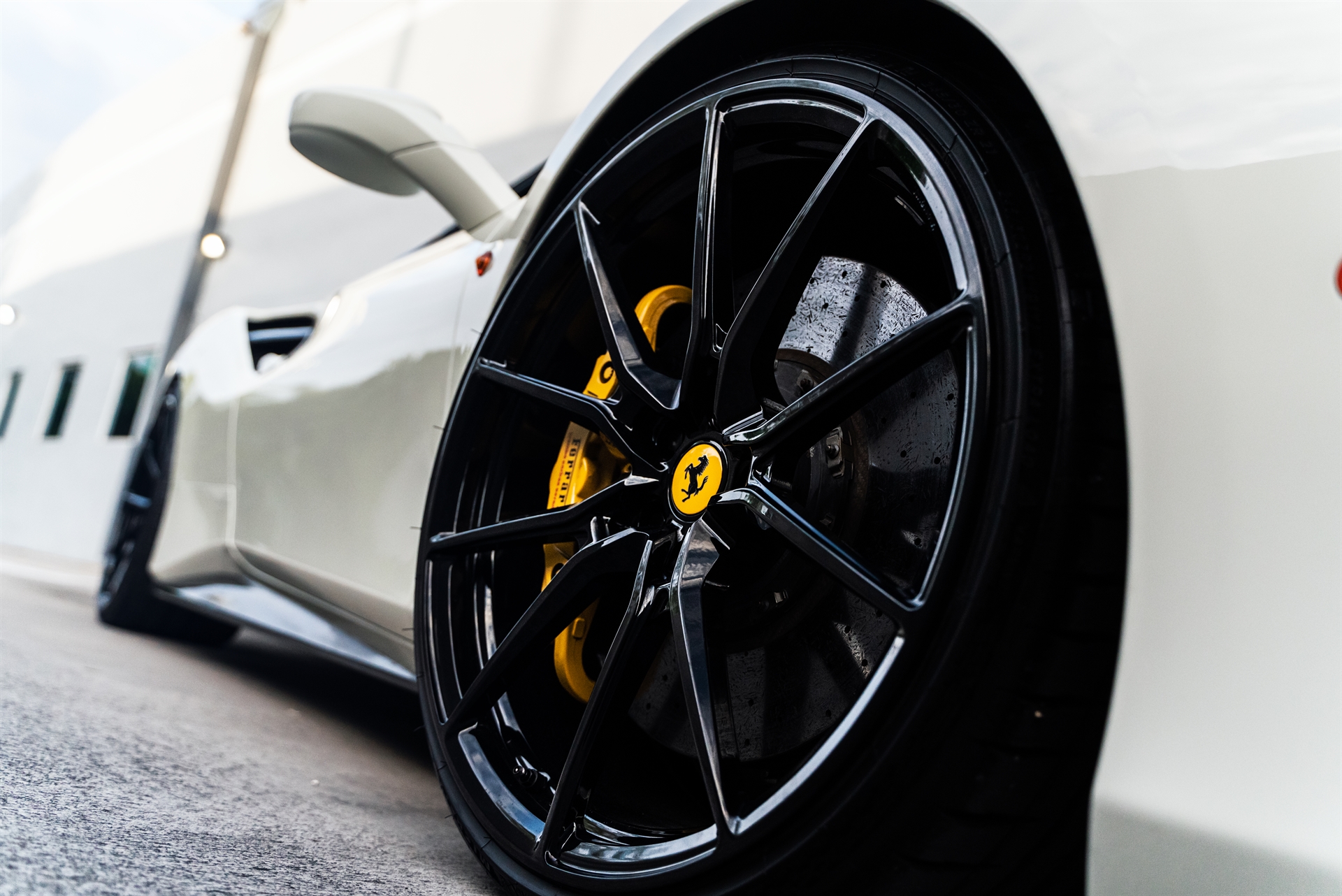 Ferrari 488 GTB Spyder | Bianco Avus | on ANRKY AN12 | Gloss Black