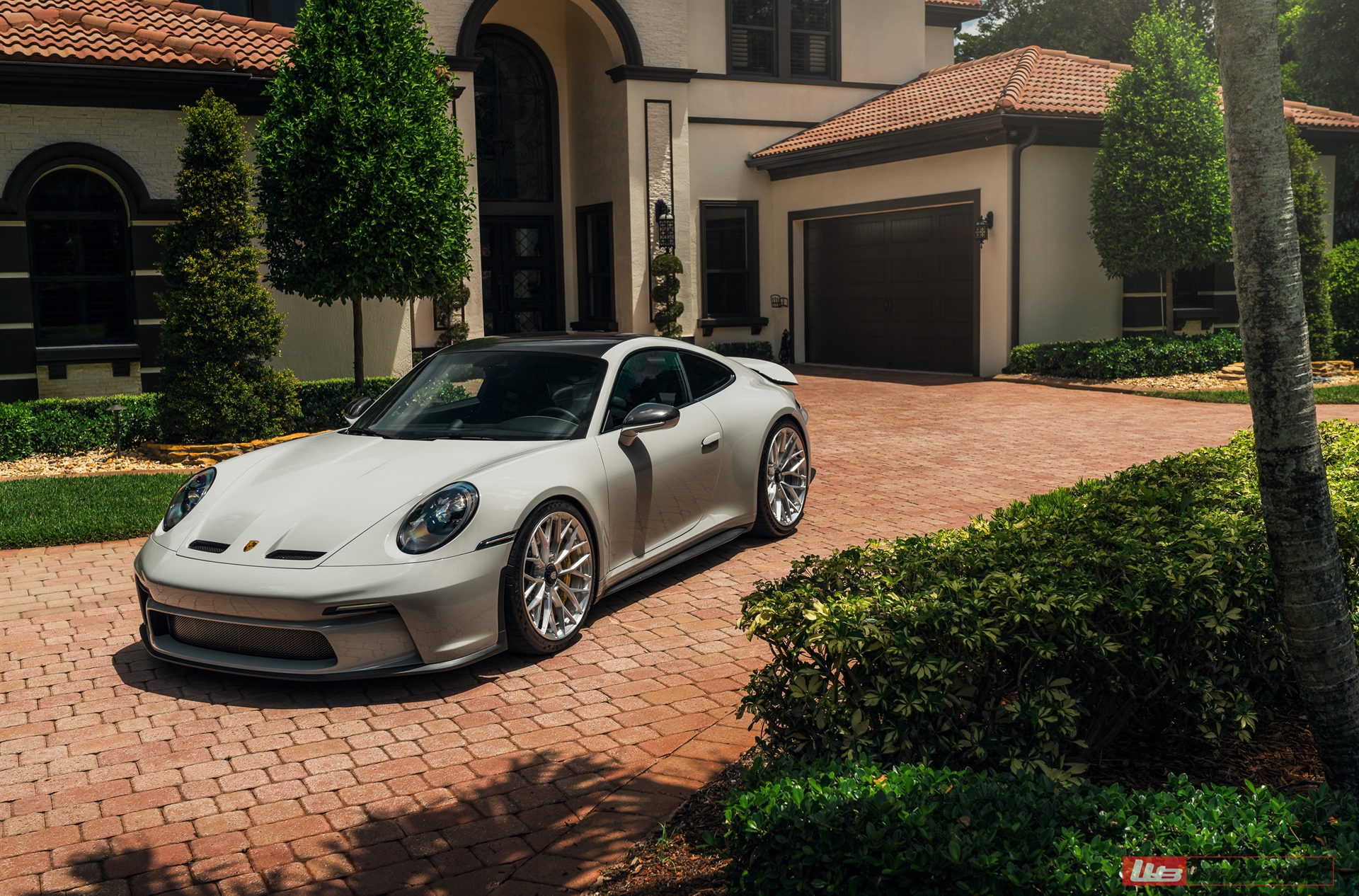 ANRKY AN10 | Porsche 992 GT3 Touring